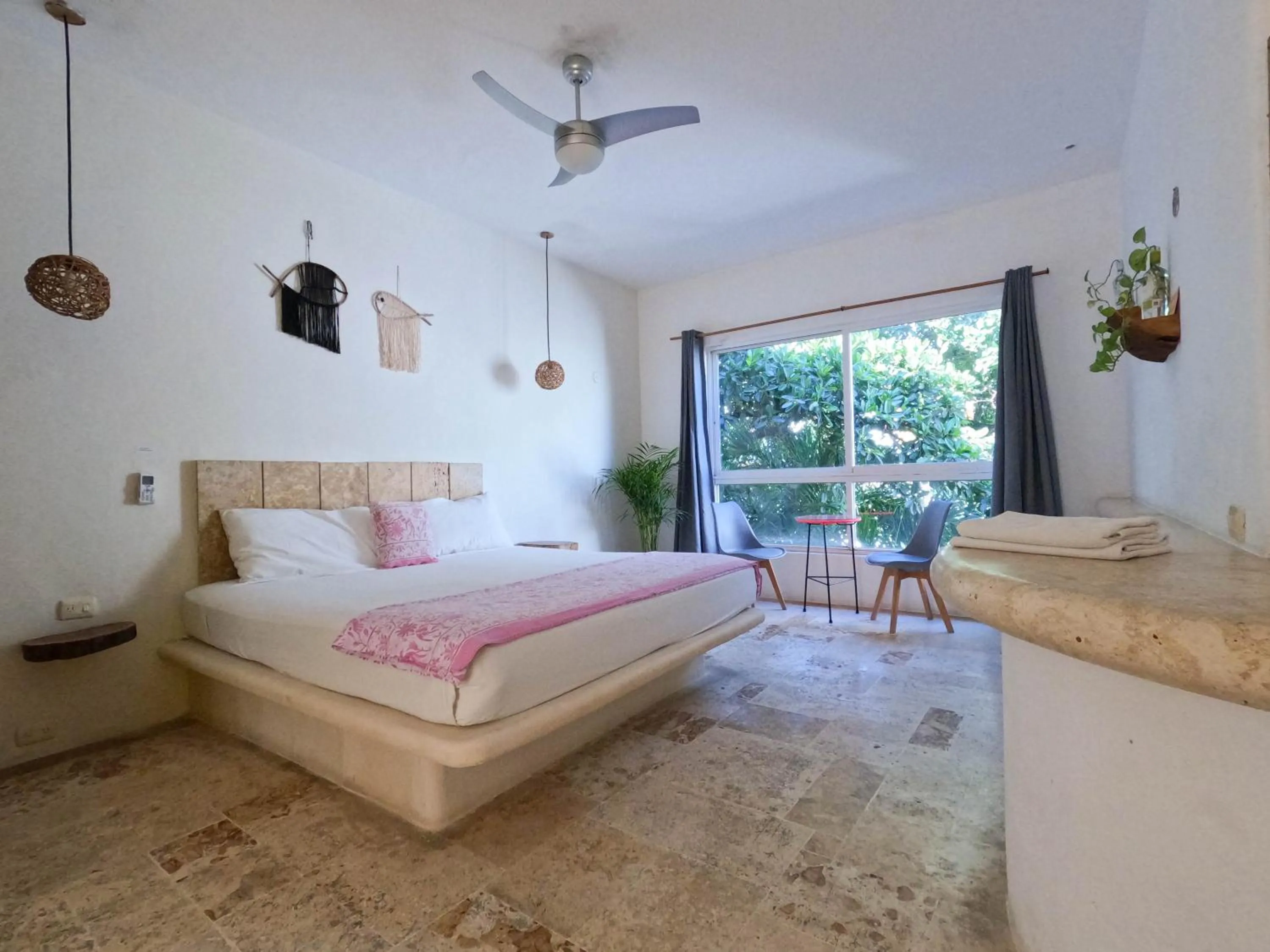 Bedroom, Bed in Rustik-inn Rooms