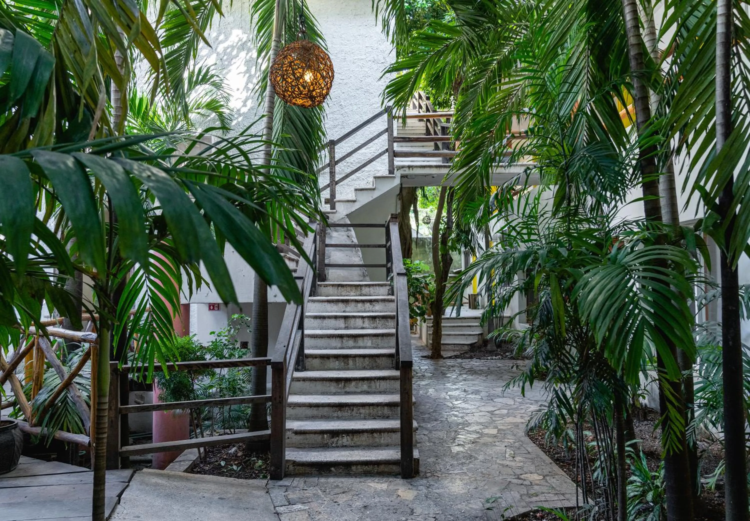 Patio in Rustik-inn Rooms