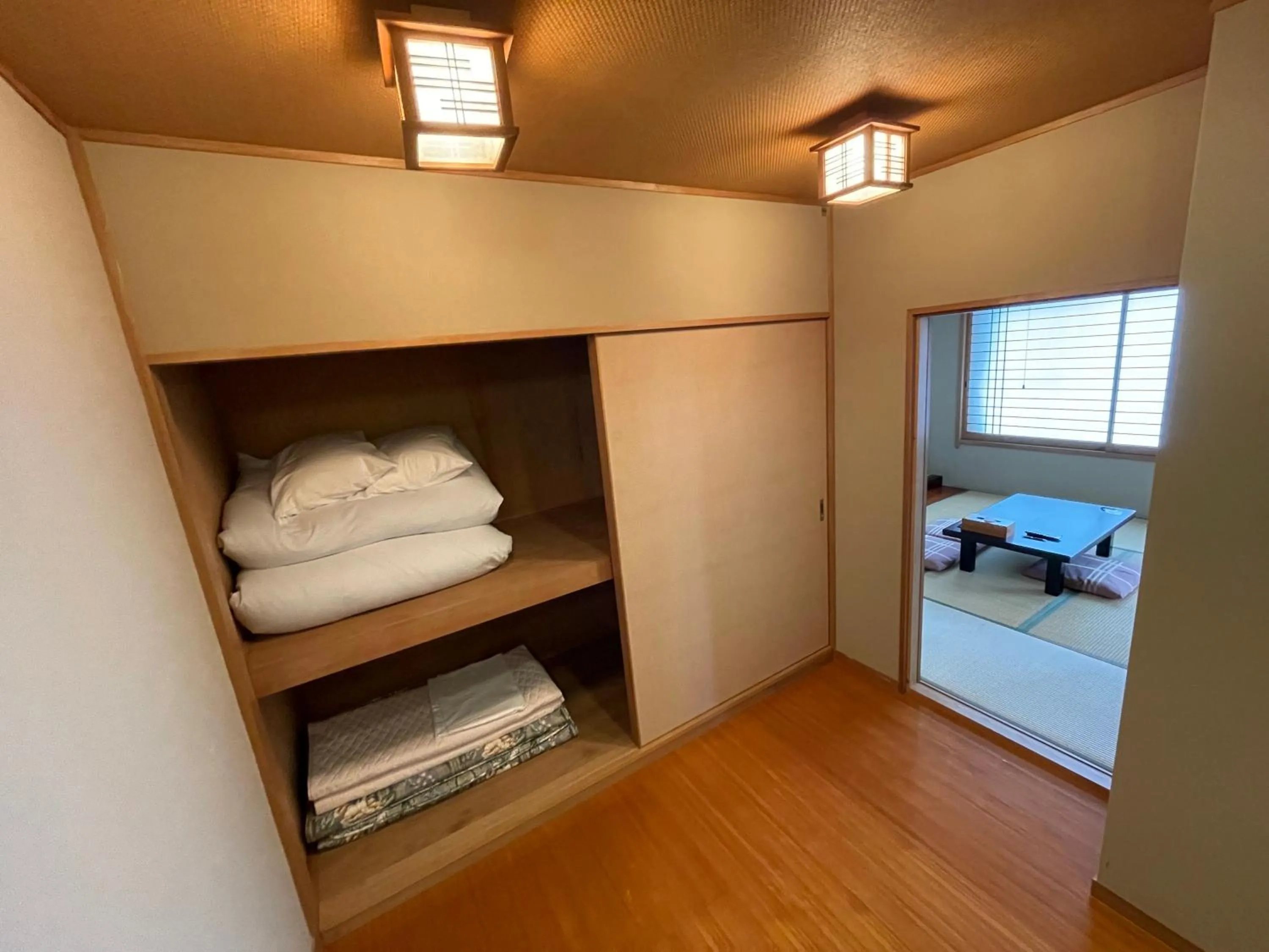 Bed in Marina Hotel Kaikuu