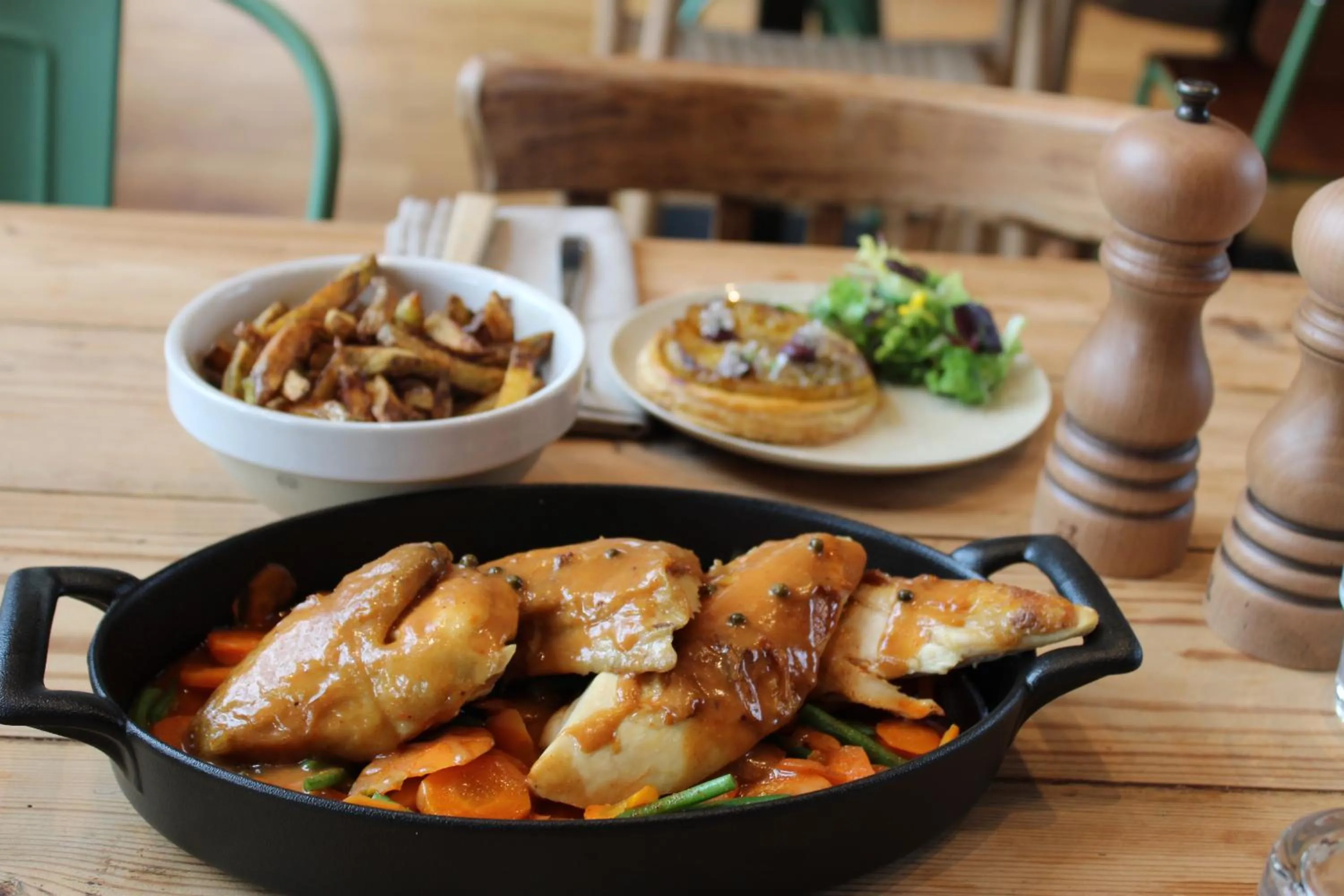 Restaurant/places to eat in BERCAIL