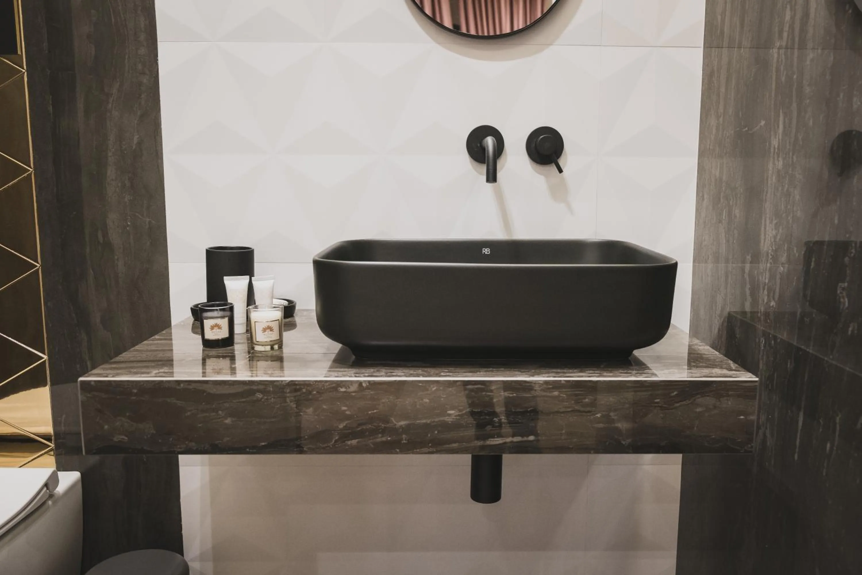 Bathroom in SCIABICA SUITE - Sicilian Experience