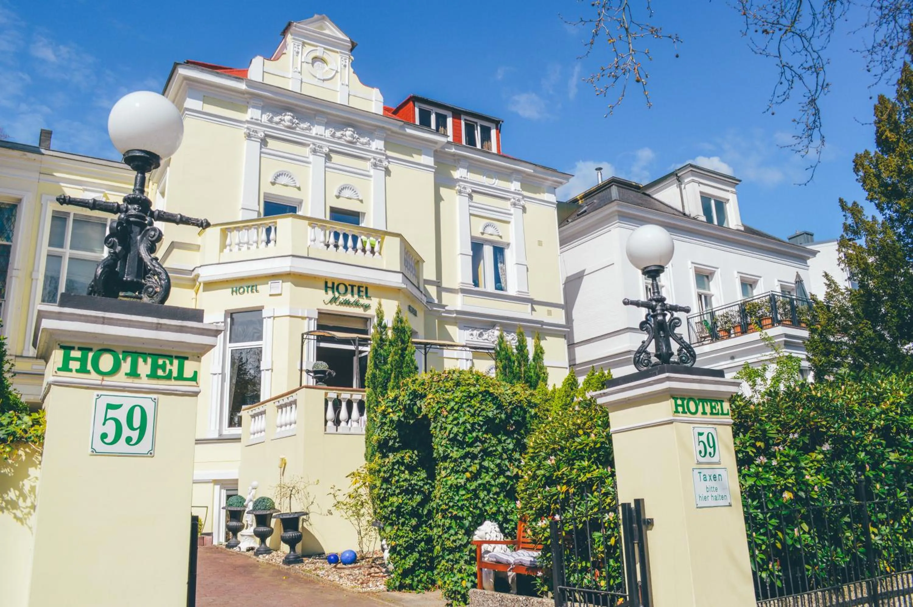 Hotel Mittelweg