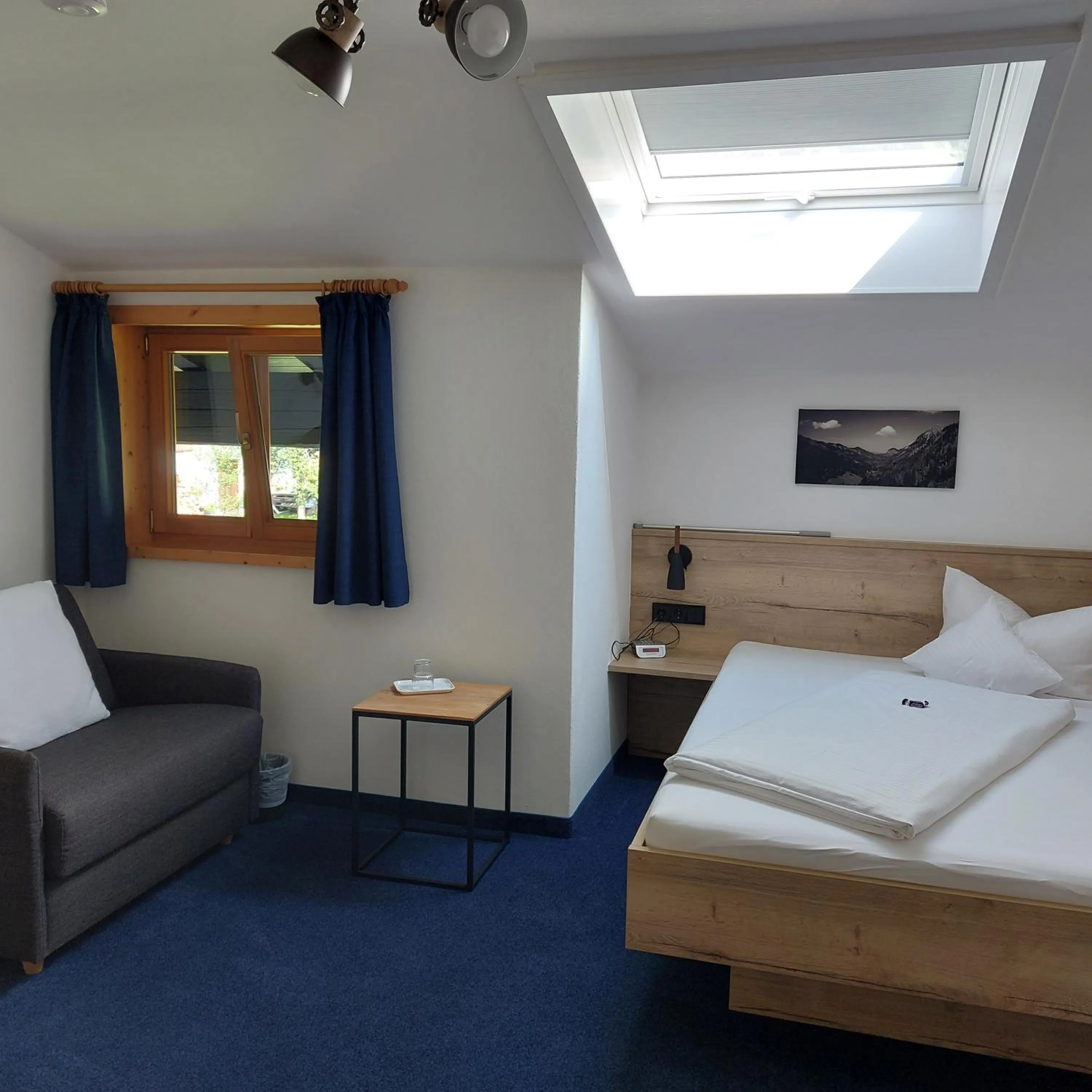 Photo of the whole room, Bed in Hotel Garni Malerwinkl