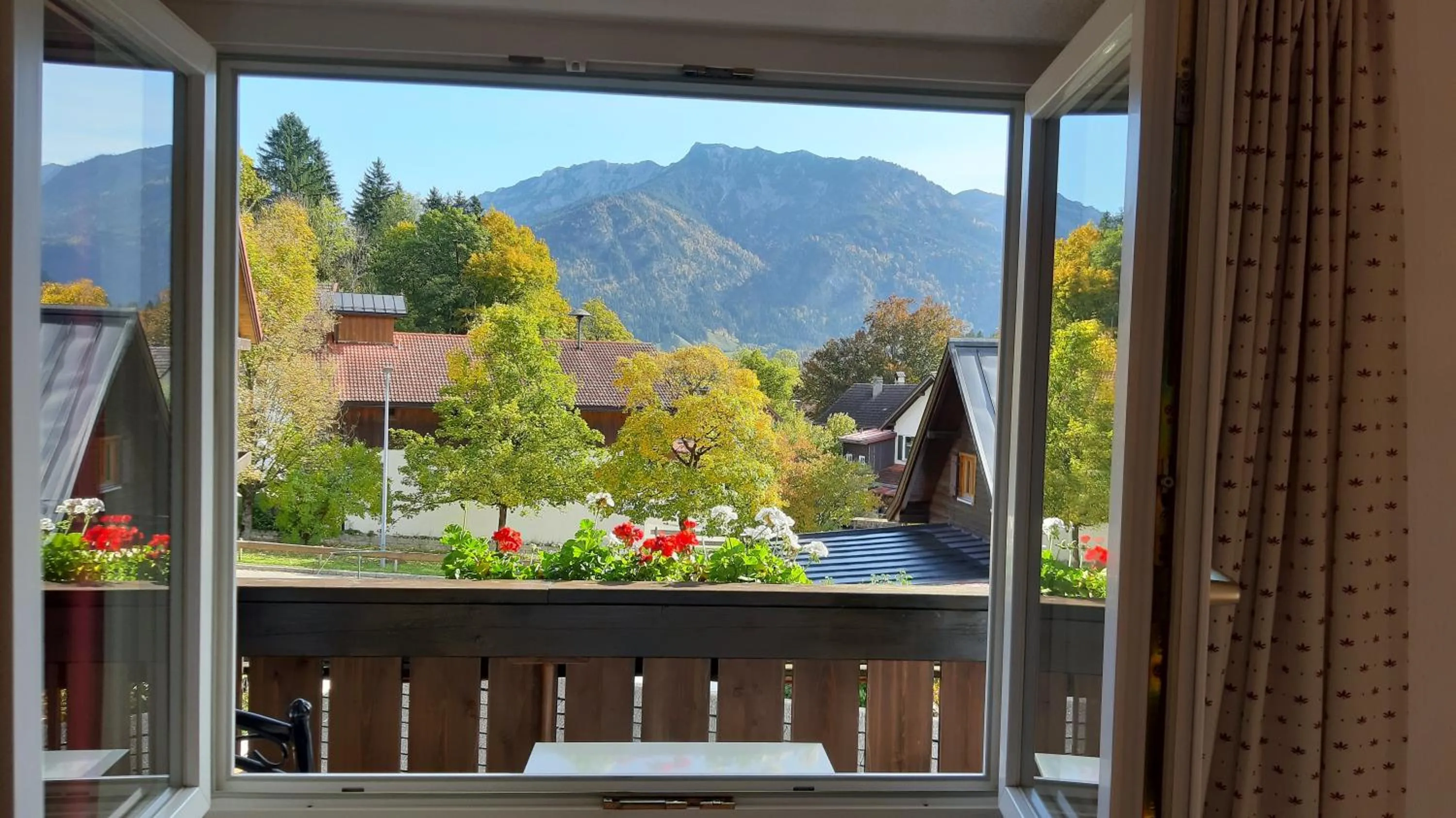 Mountain view in Hotel Garni Malerwinkl