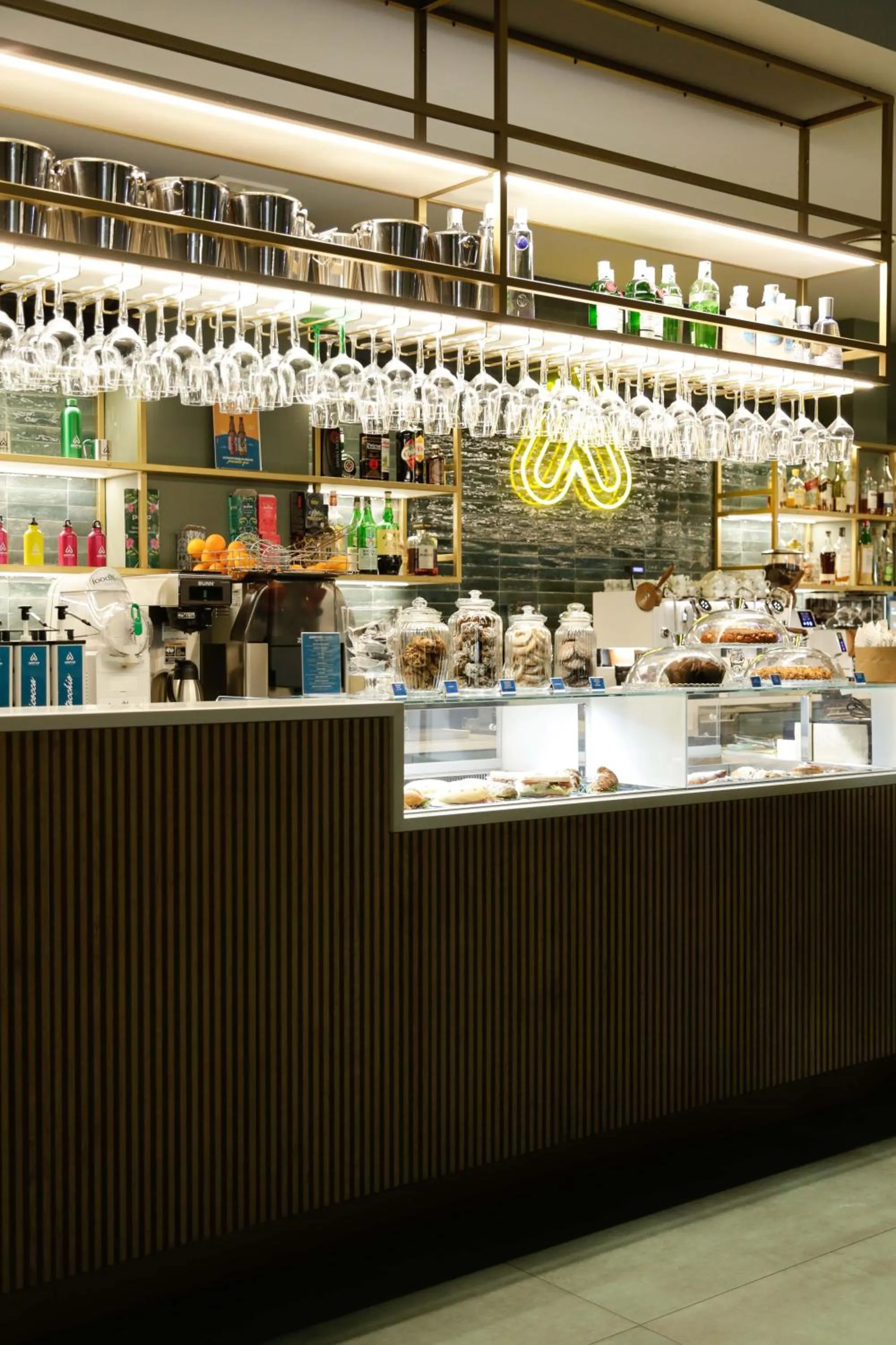 Lounge or bar in Arryvo Hotel