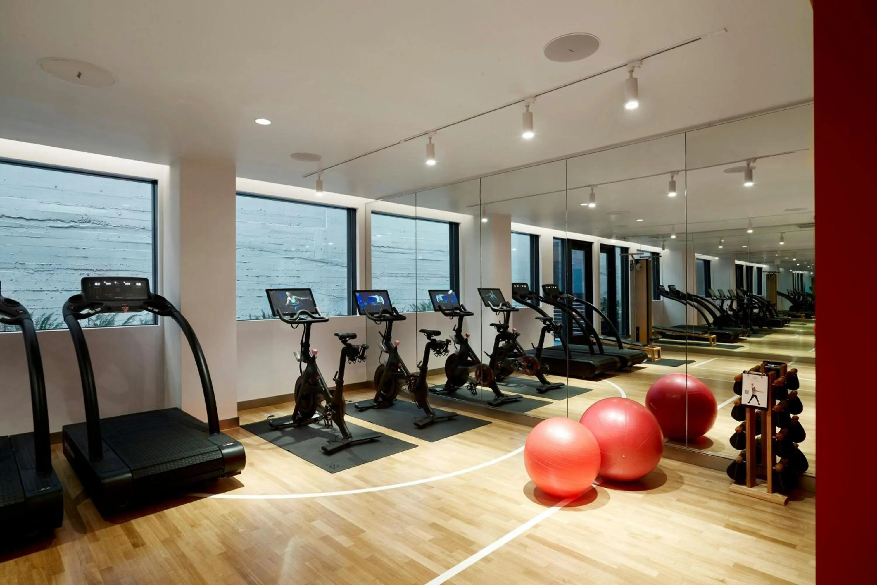 Fitness centre/facilities in citizenM San Francisco Union Square