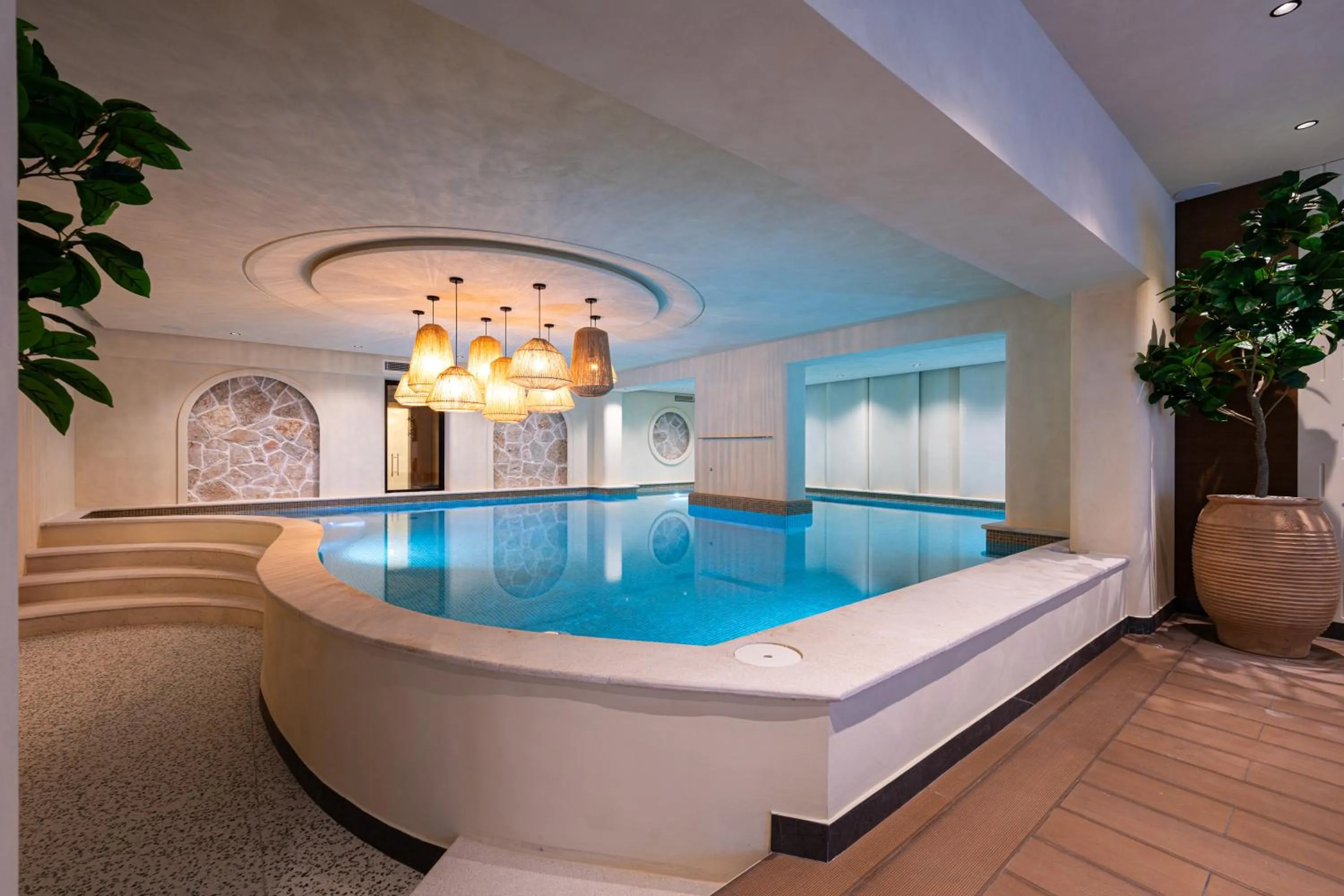 Swimming pool in Hotel Palazzo del Mare - Essenza