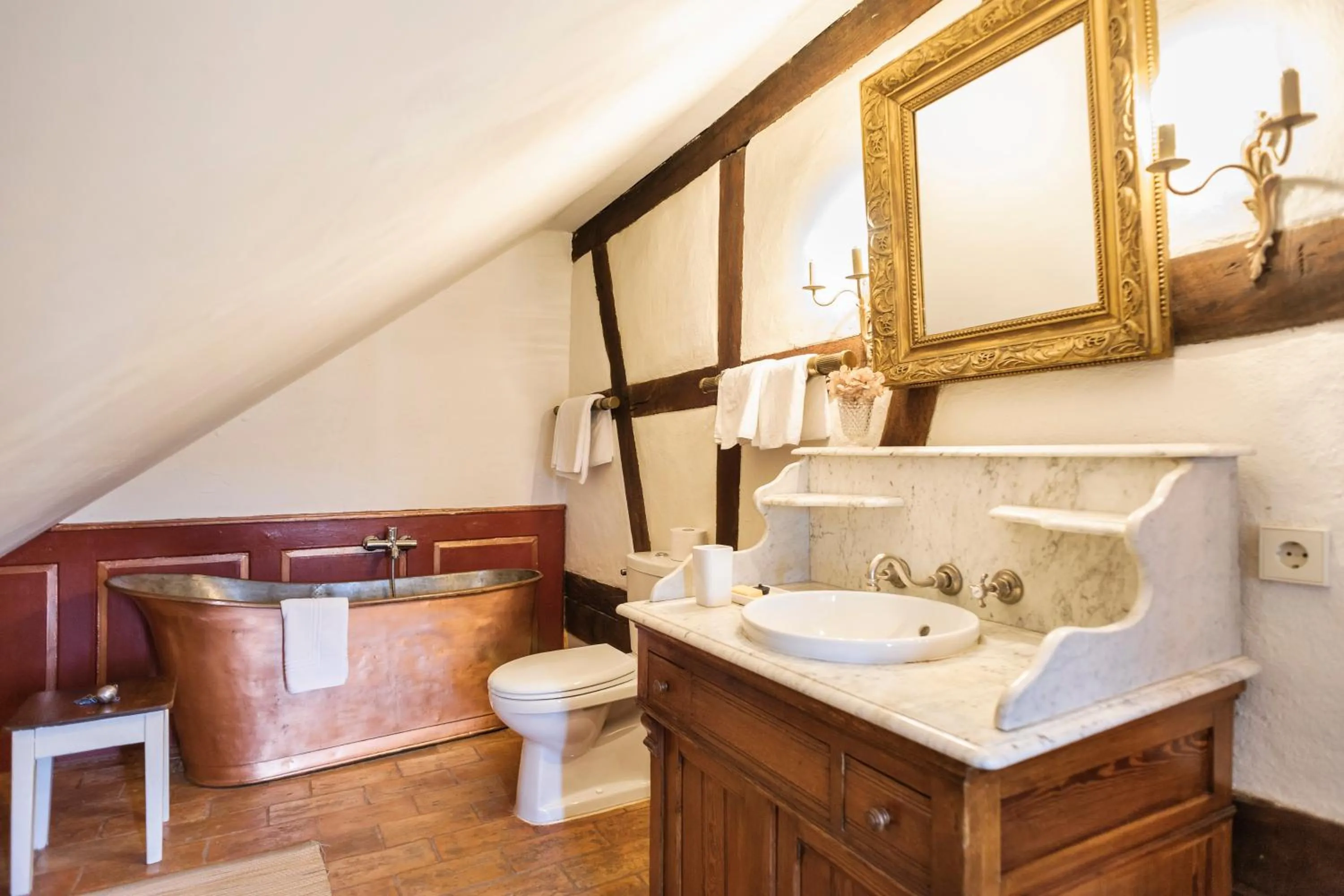 Bathroom in Hotel de Charme 'zum Schiff'