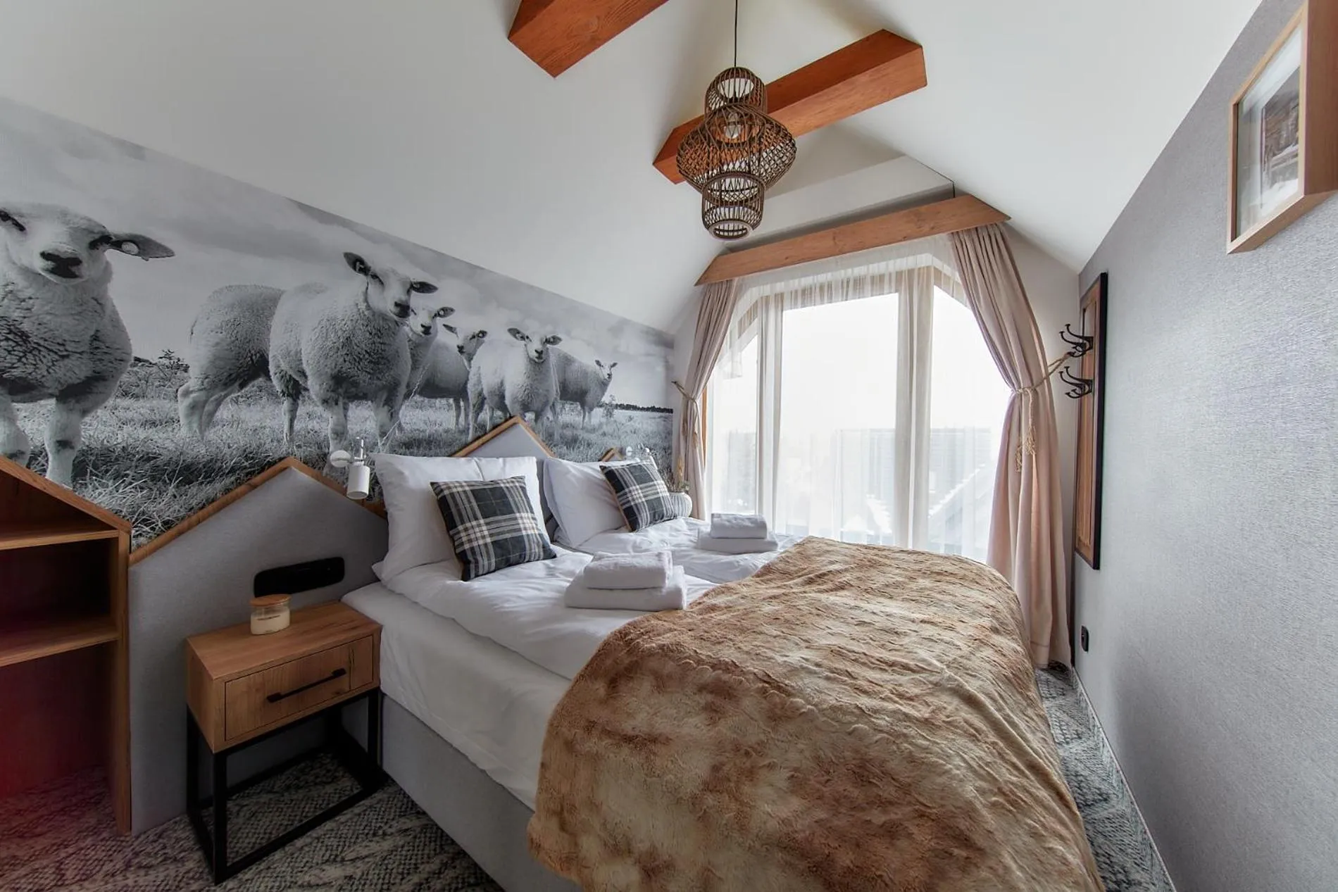 Bed in Tatra Square Apartments