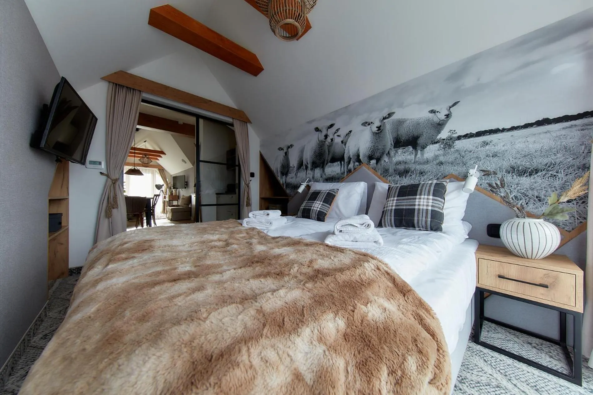 Bed in Tatra Square Apartments