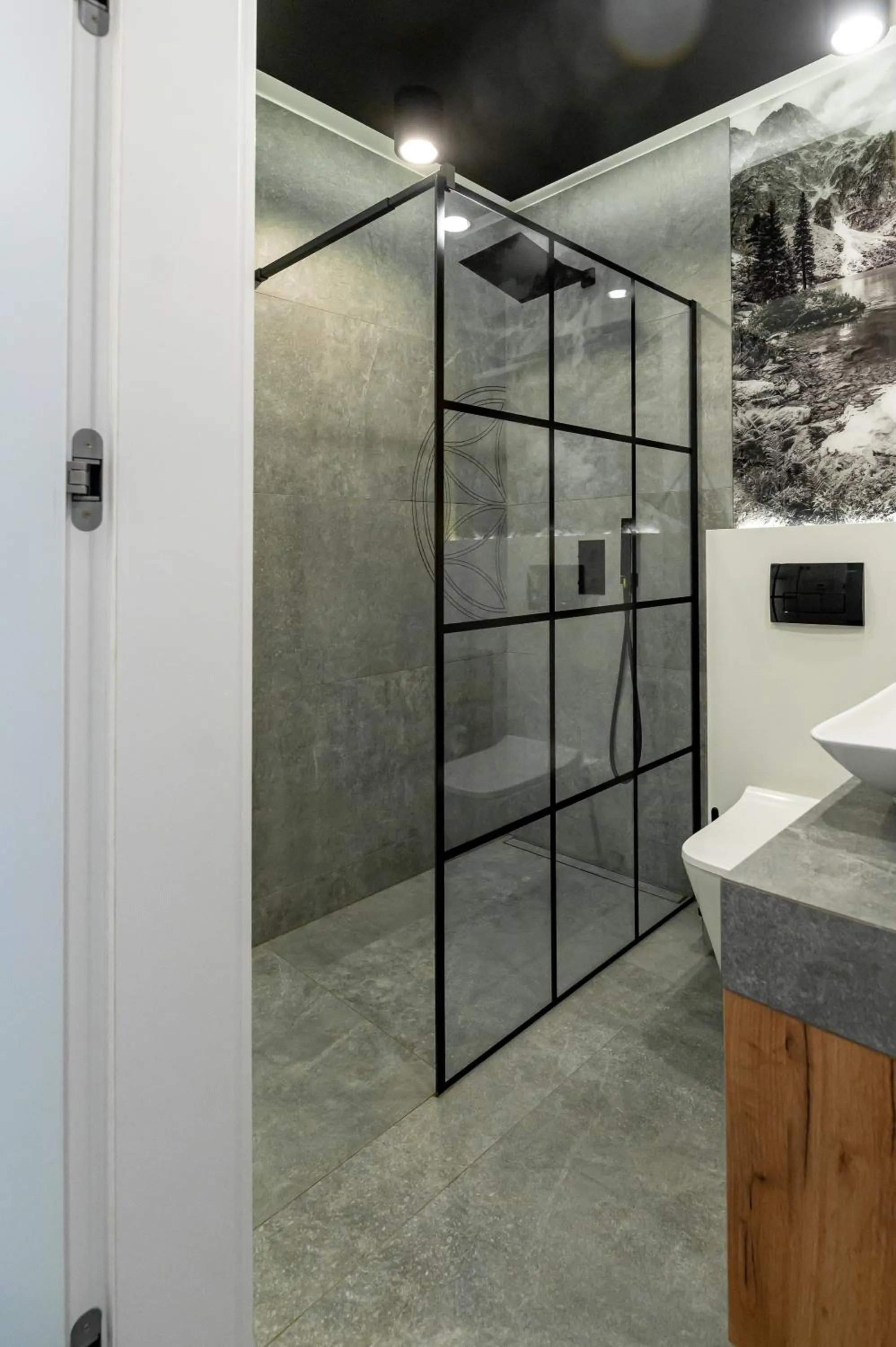 Bathroom in Tatra Square Apartments