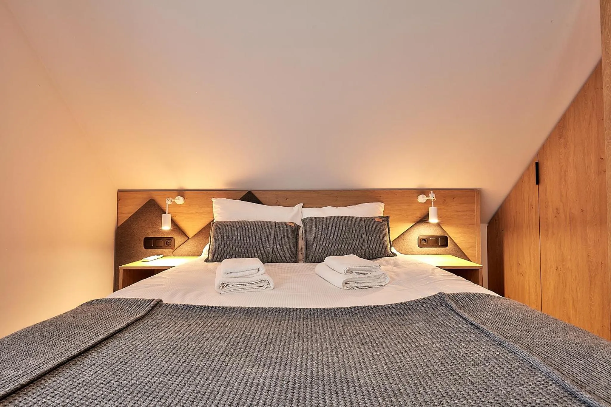 Bed in Tatra Square Apartments