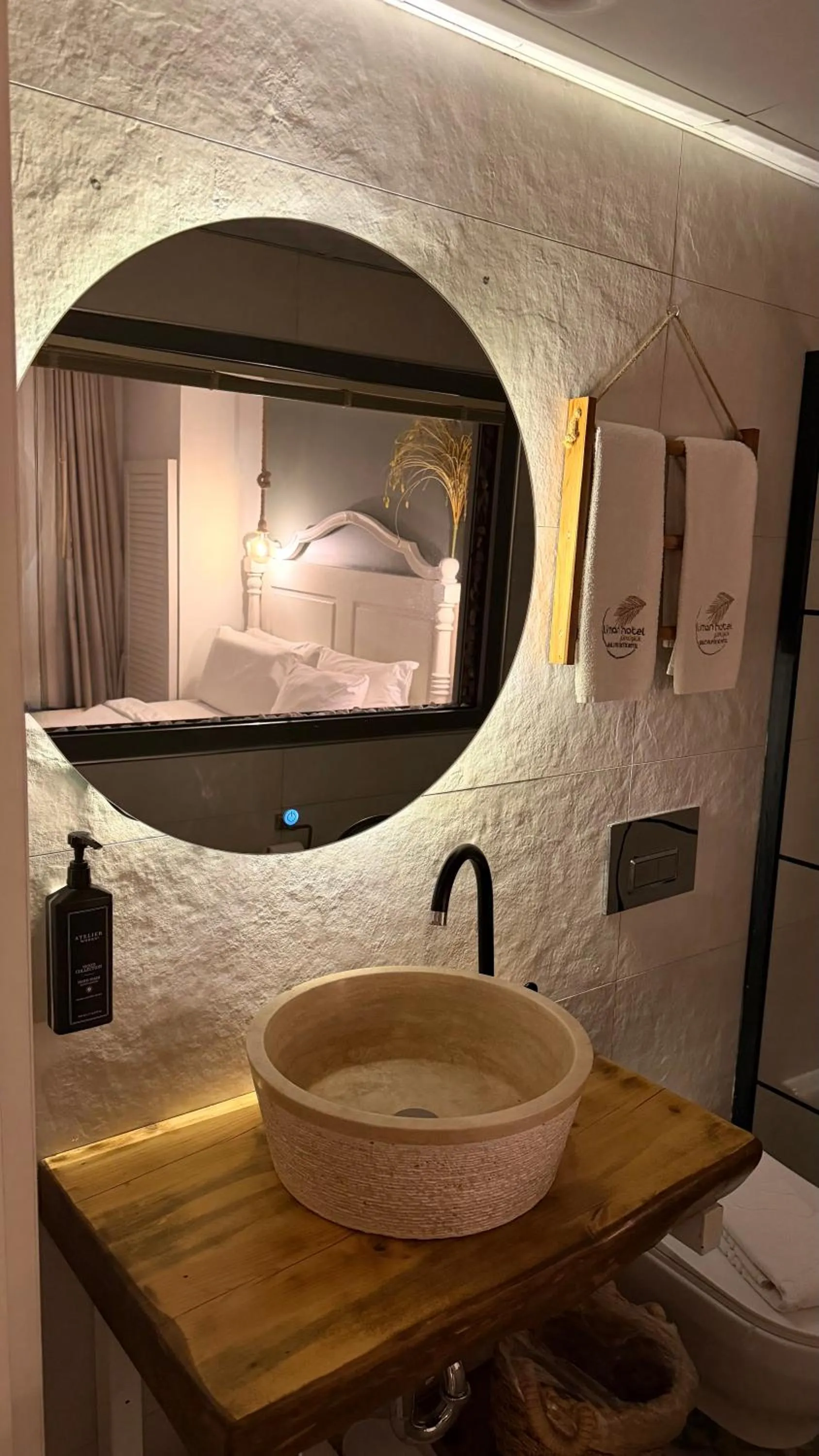 Bathroom in Liman Hotel Gümüslük - Adult Only