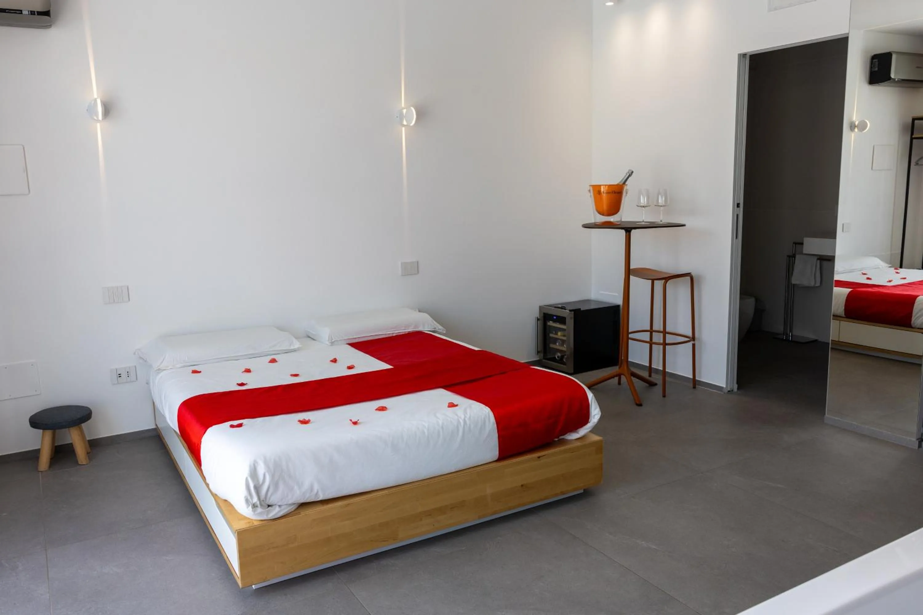room service, Bed in Tropicana Suite - Adults Only