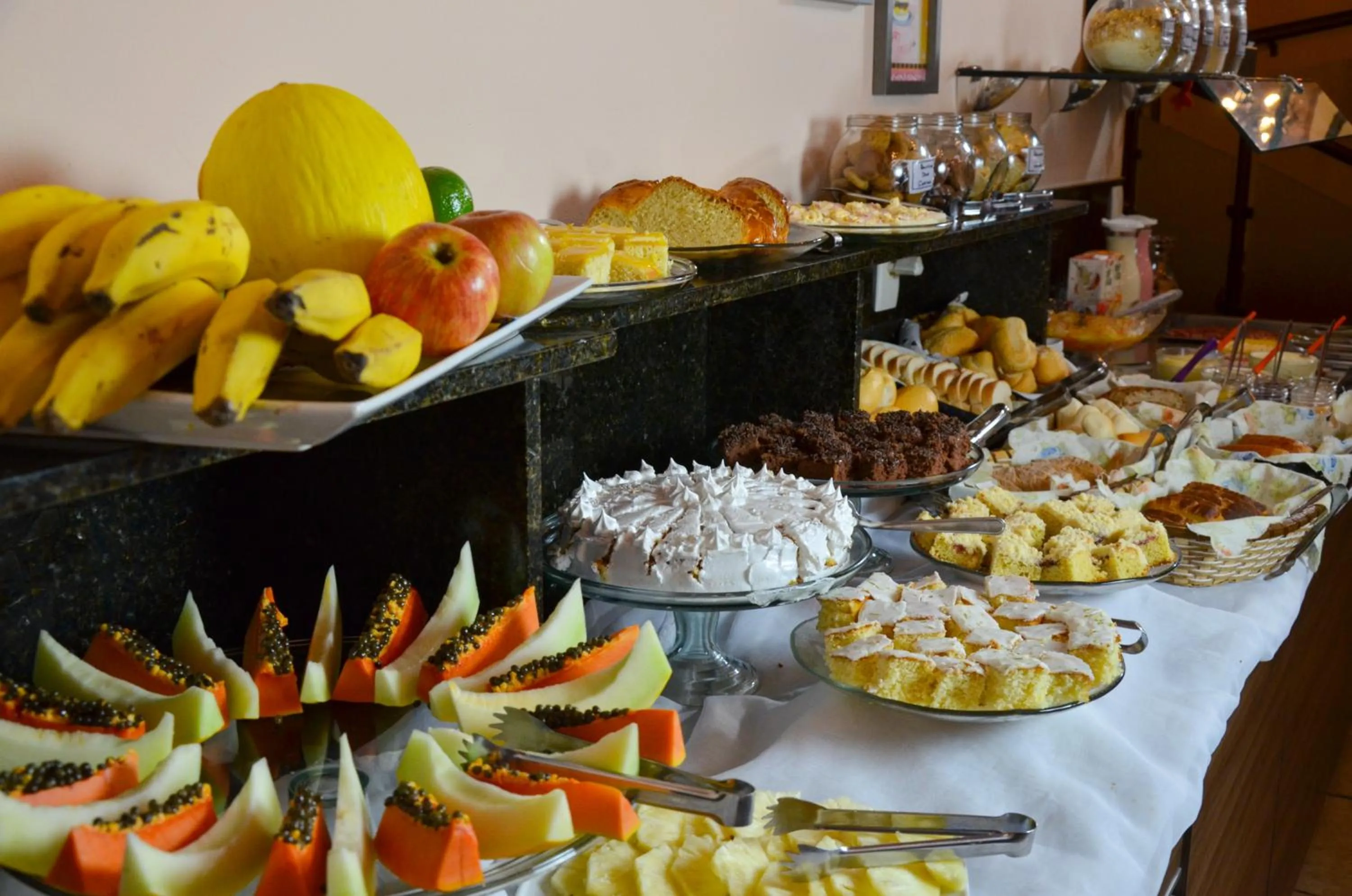 Food in Hotel Renascença