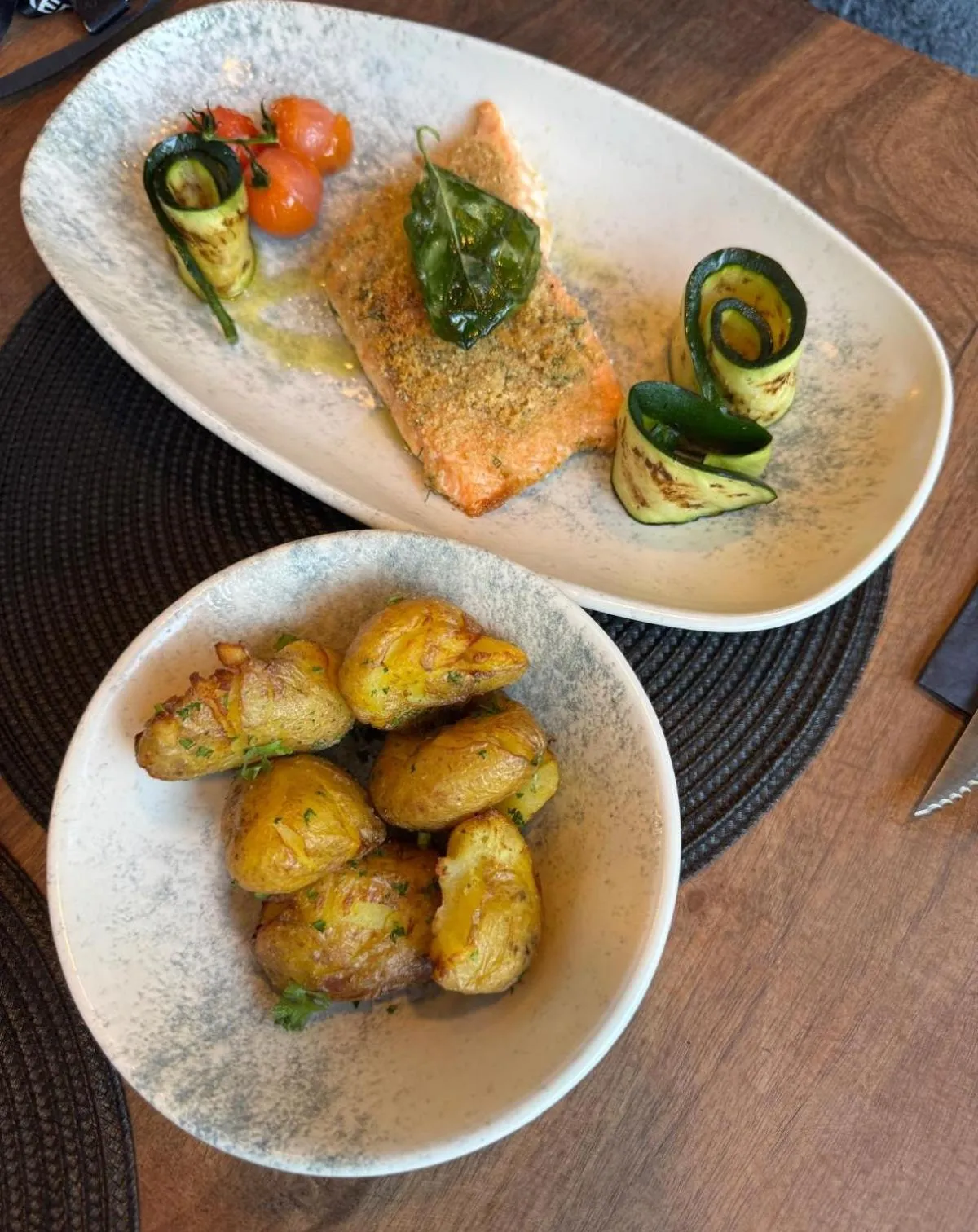 Restaurant/places to eat in Neuchâtel City Hôtel