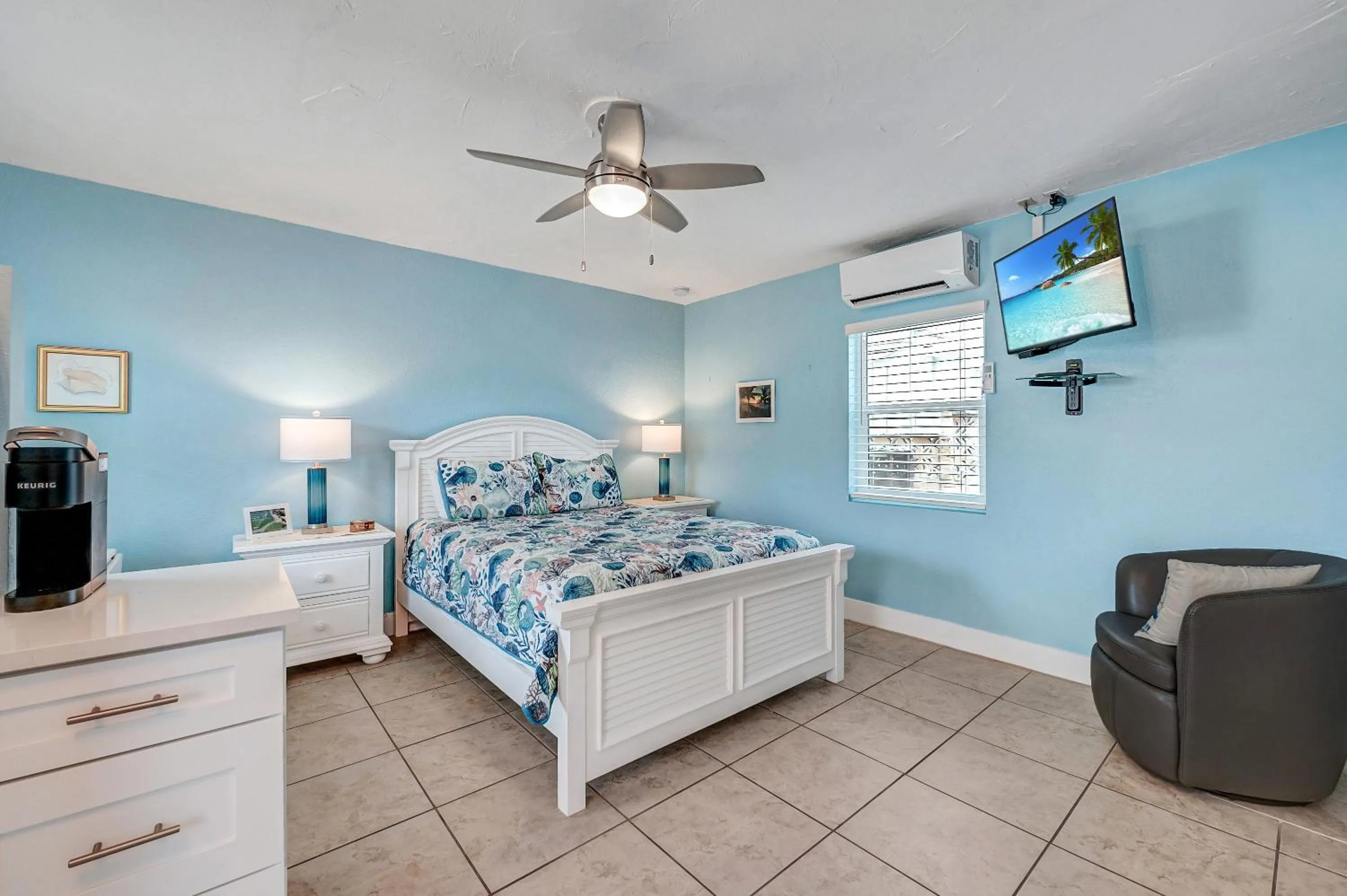 Bed in A Beach Retreat on Casey Key