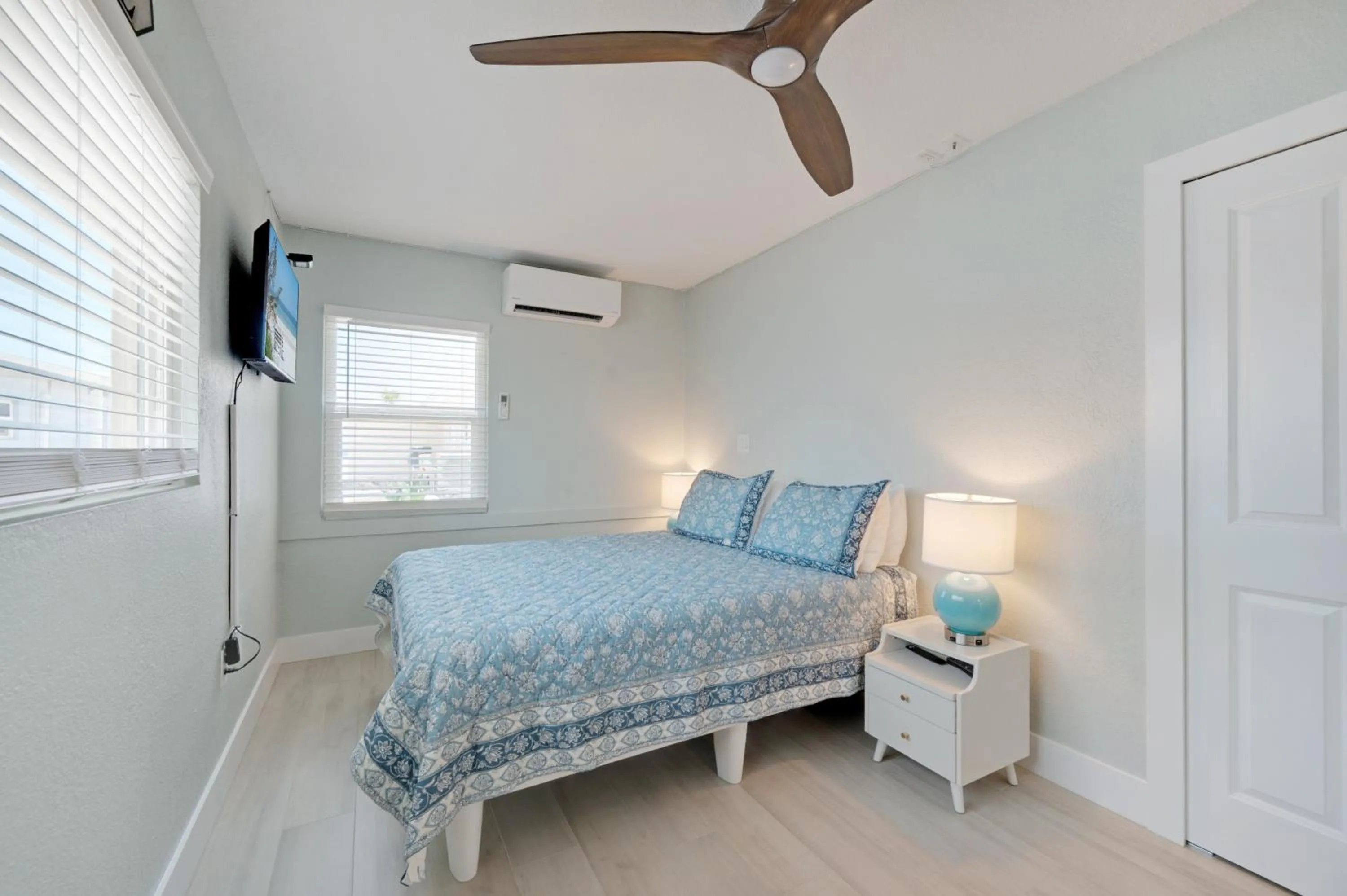 Bed in A Beach Retreat on Casey Key