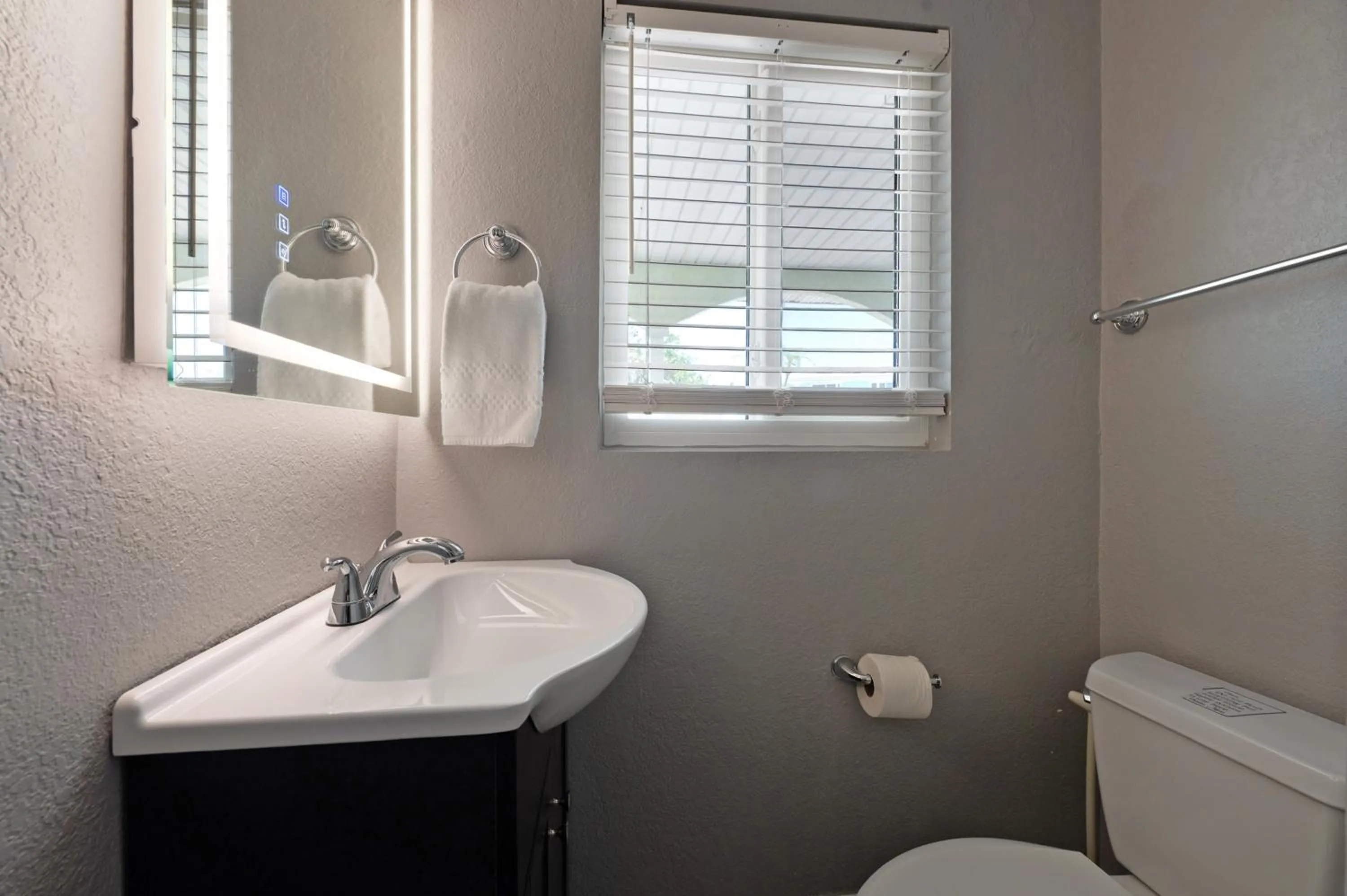 A Beach Retreat on Casey Key