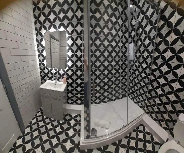 Bathroom in Sandy Toes Accommodation