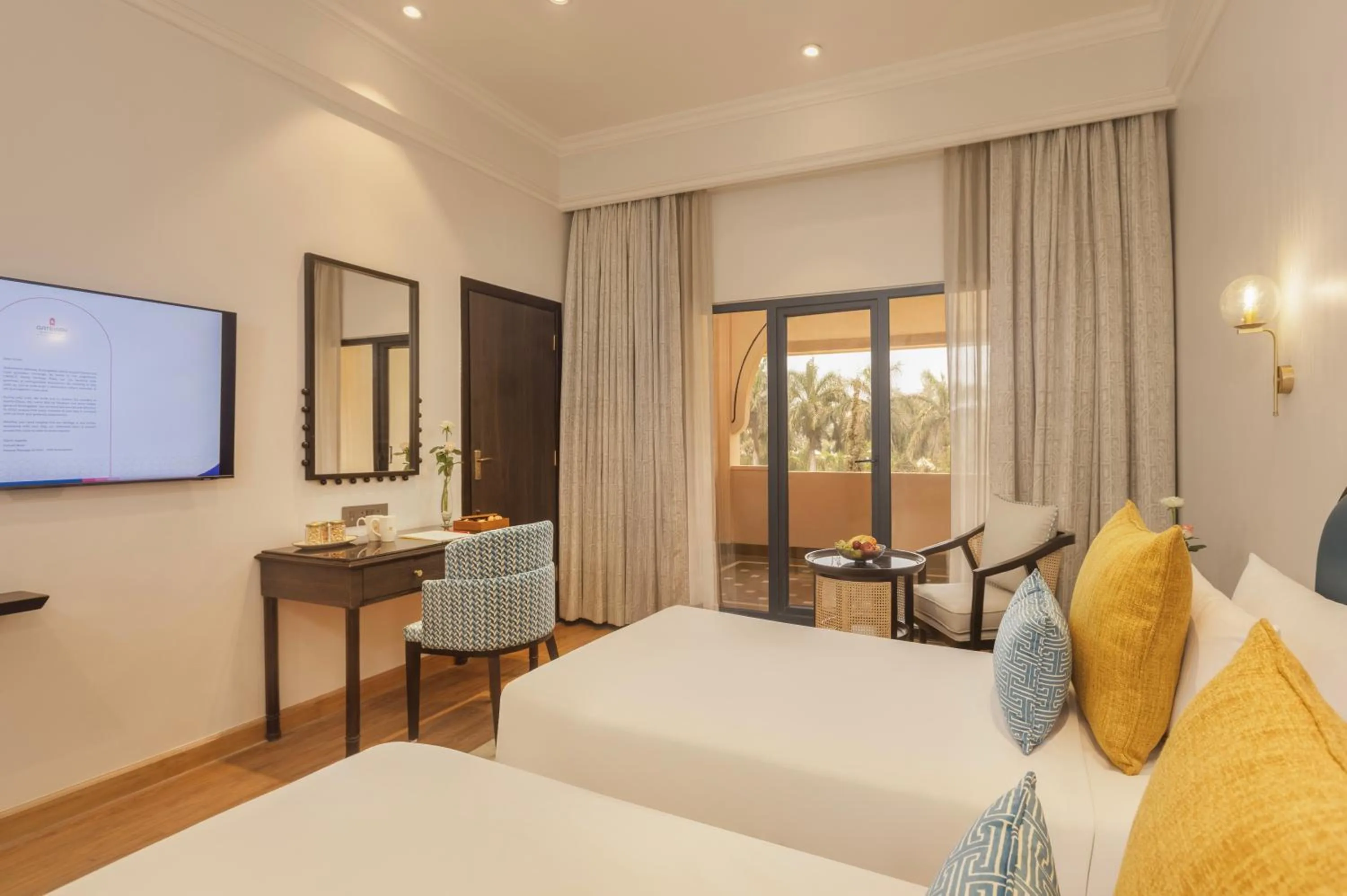 Living room, Bed in Gateway Aurangabad - Chhatrapati Sambhaji Nagar