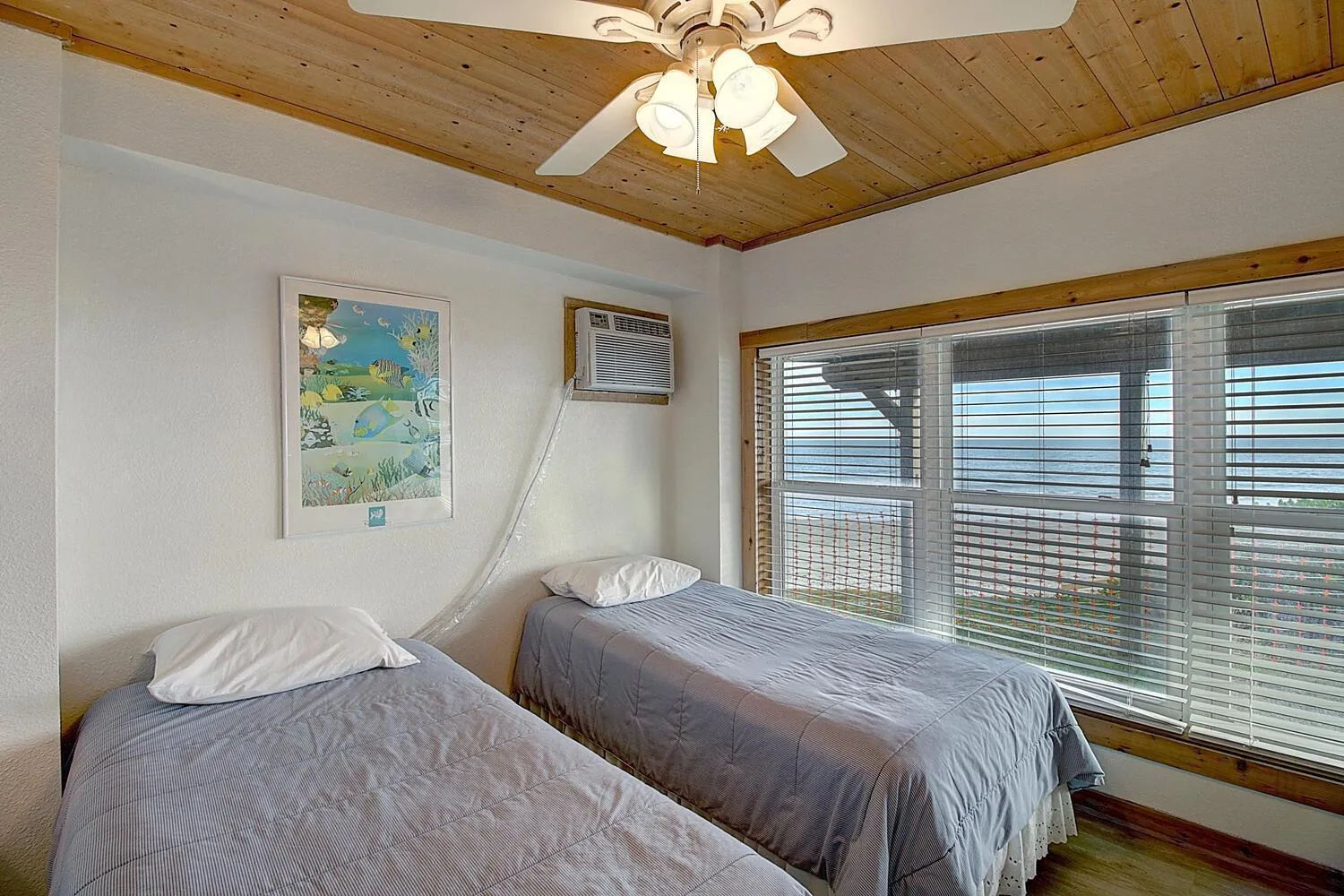 Other, Bed in Titas Sandcastle LC17 Pet Friendly