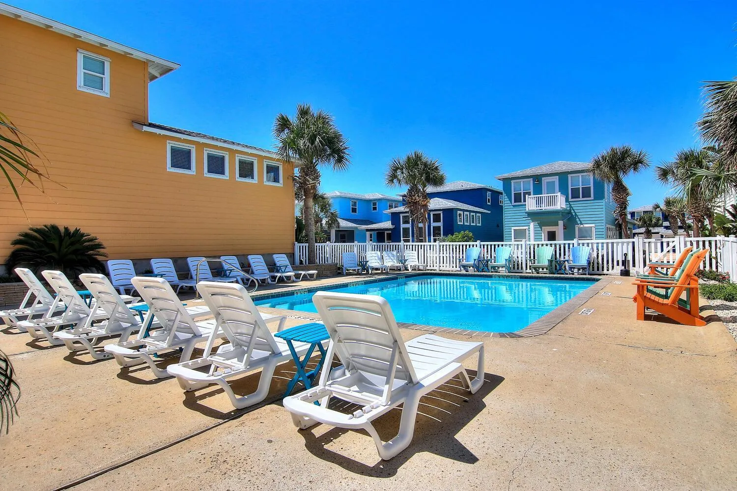 Other in Pelicans Perch VW21