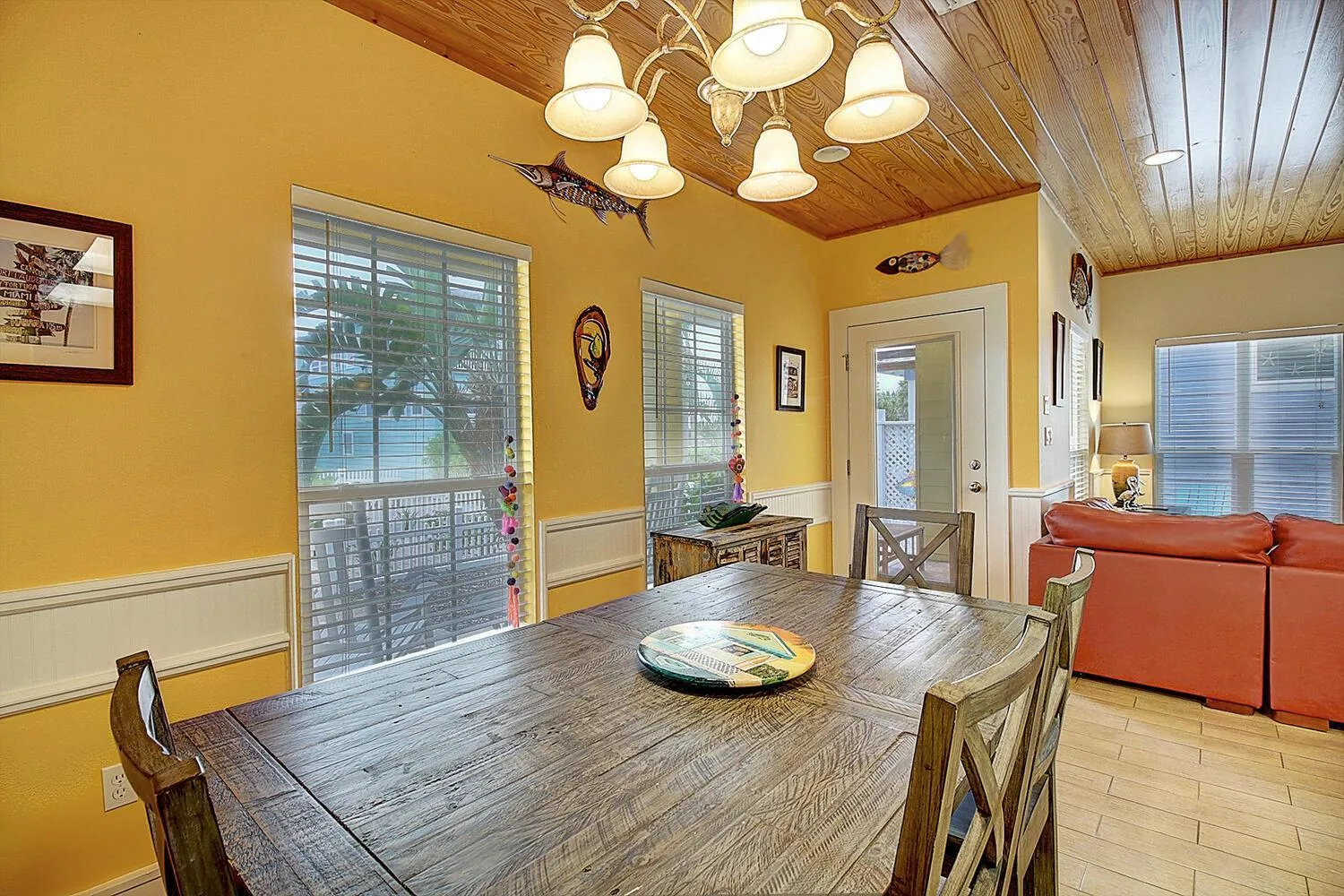 Other in Pelicans Perch VW21