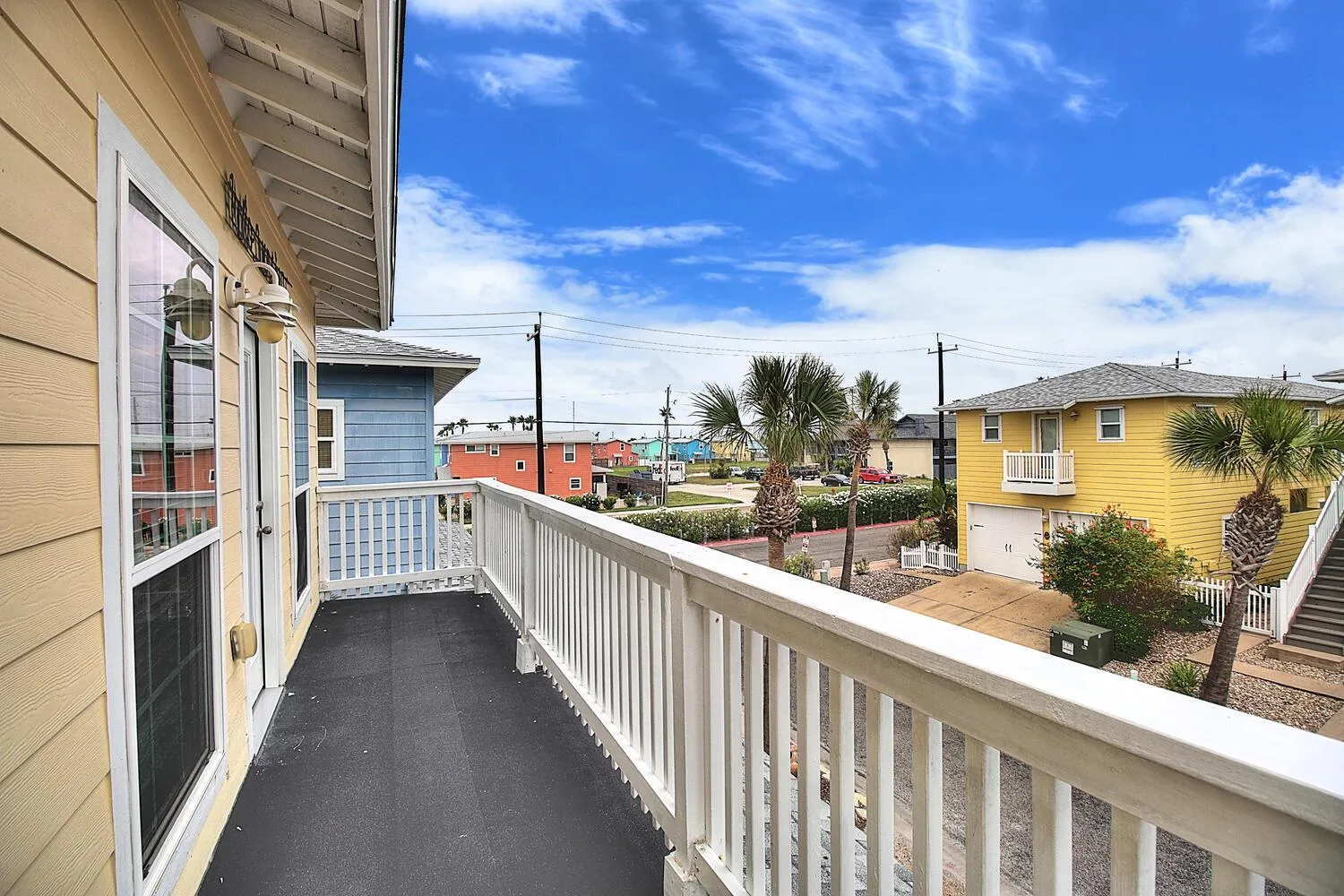 Other in Pelicans Perch VW21