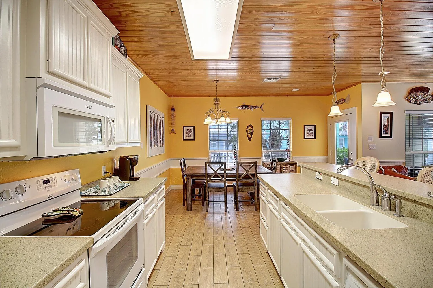 Other in Pelicans Perch VW21