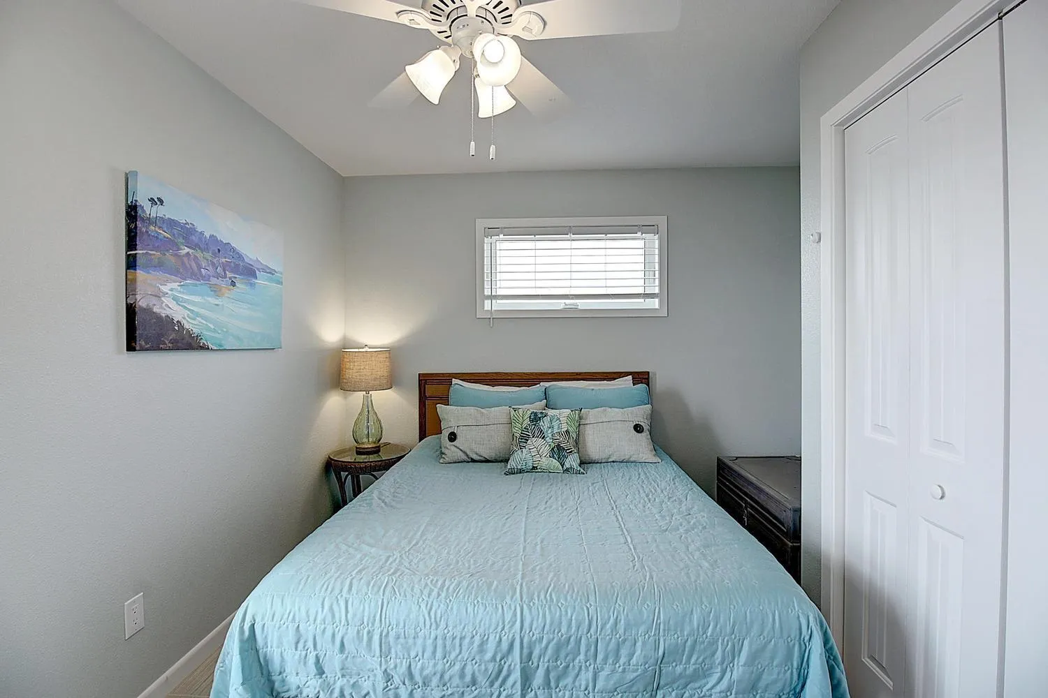 Other, Bed in Waters Edge 6LC