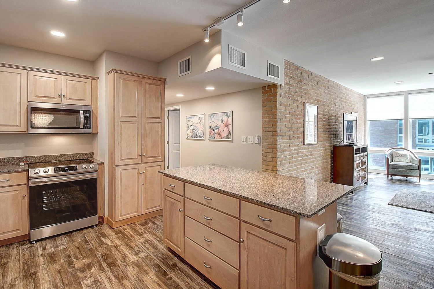 Other in Channelview CV213