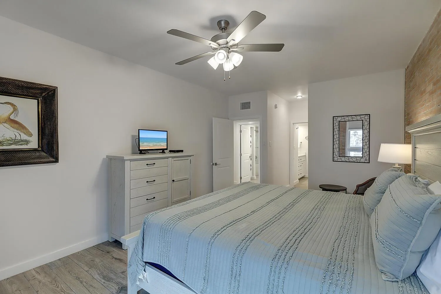 Other, Bed in Channelview CV216