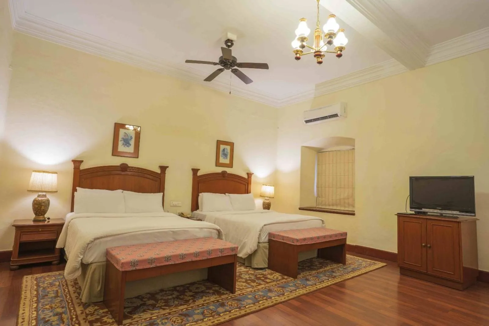 Bed in Gateway Madurai