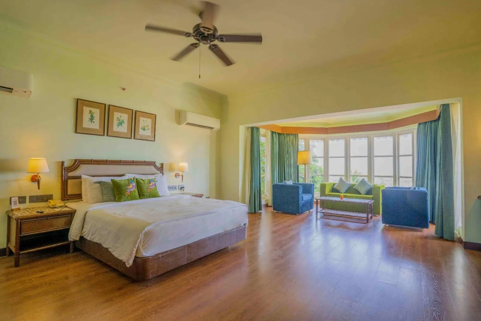 Bedroom, Bed in Gateway Madurai