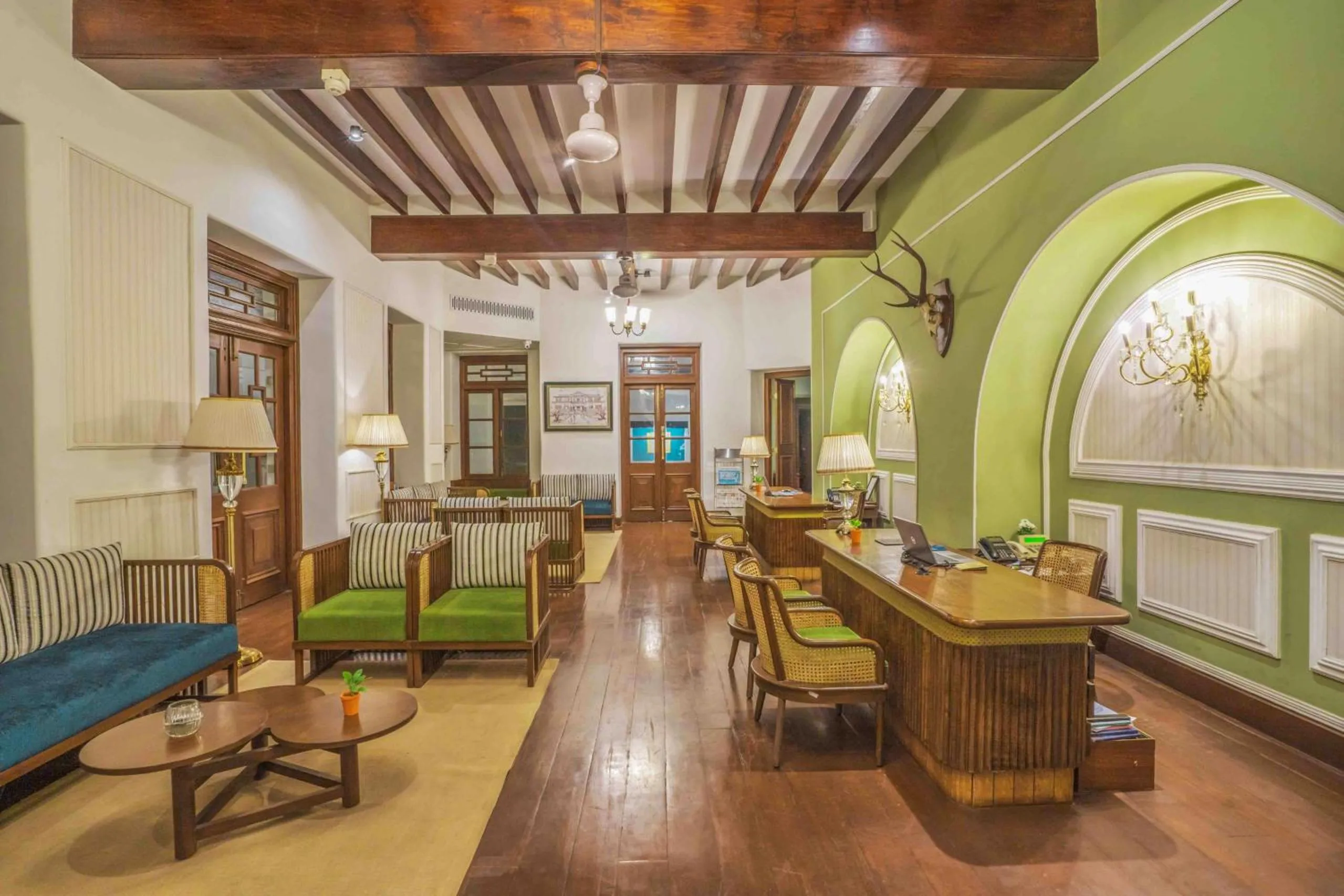 Seating area in Gateway Madurai