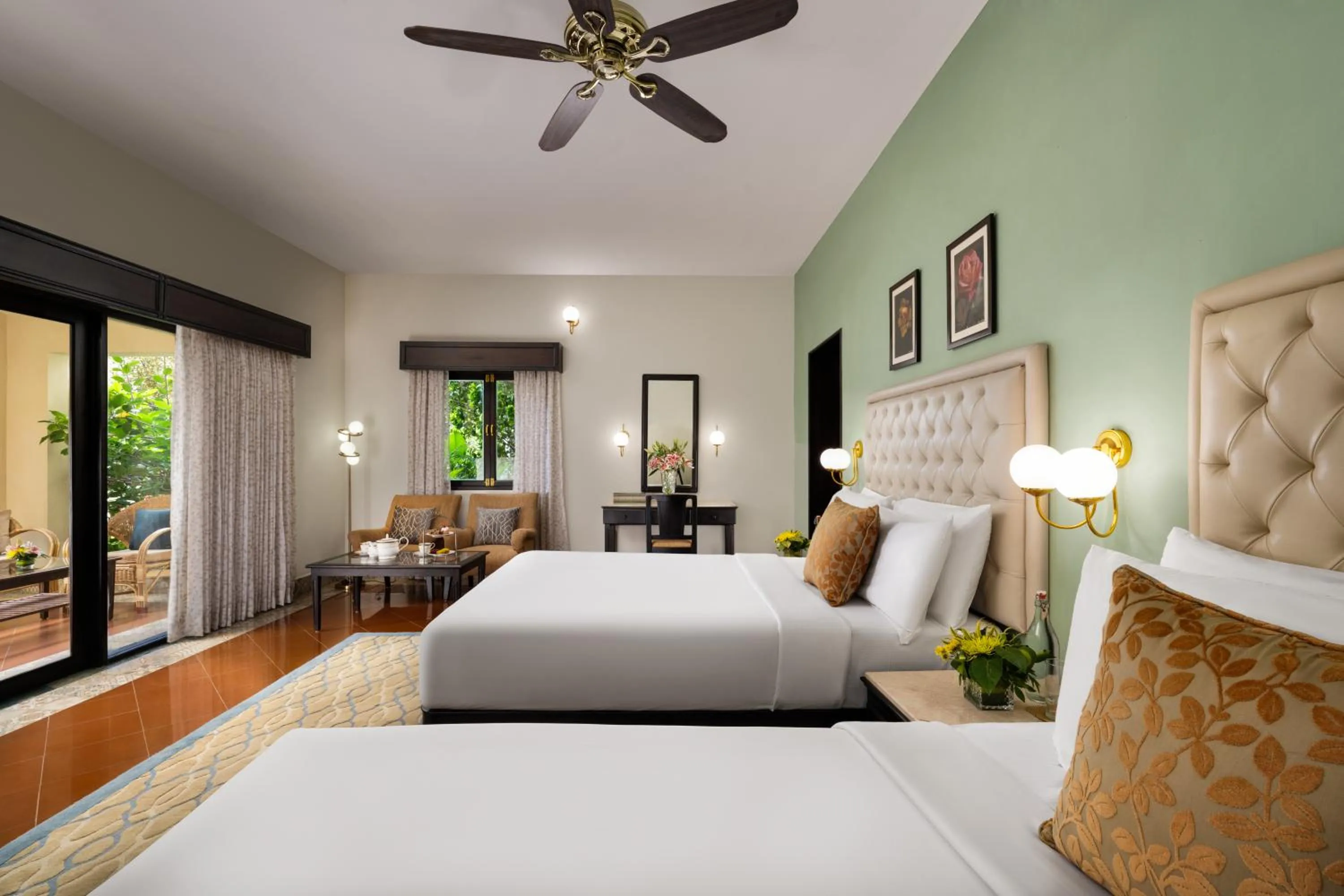 Seating area, Bed in Gateway Chikmagalur