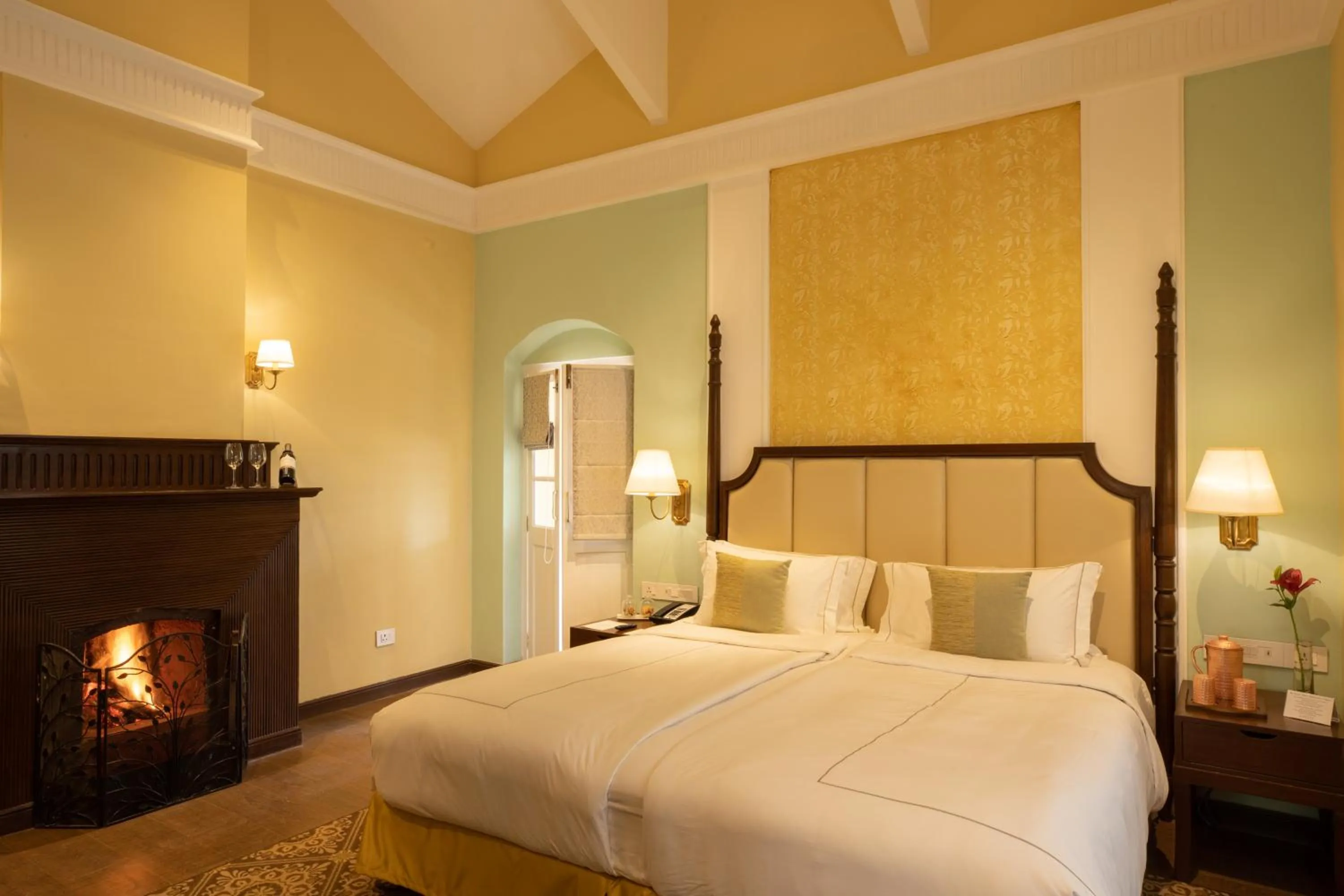 Bed in Savoy - IHCL SeleQtions