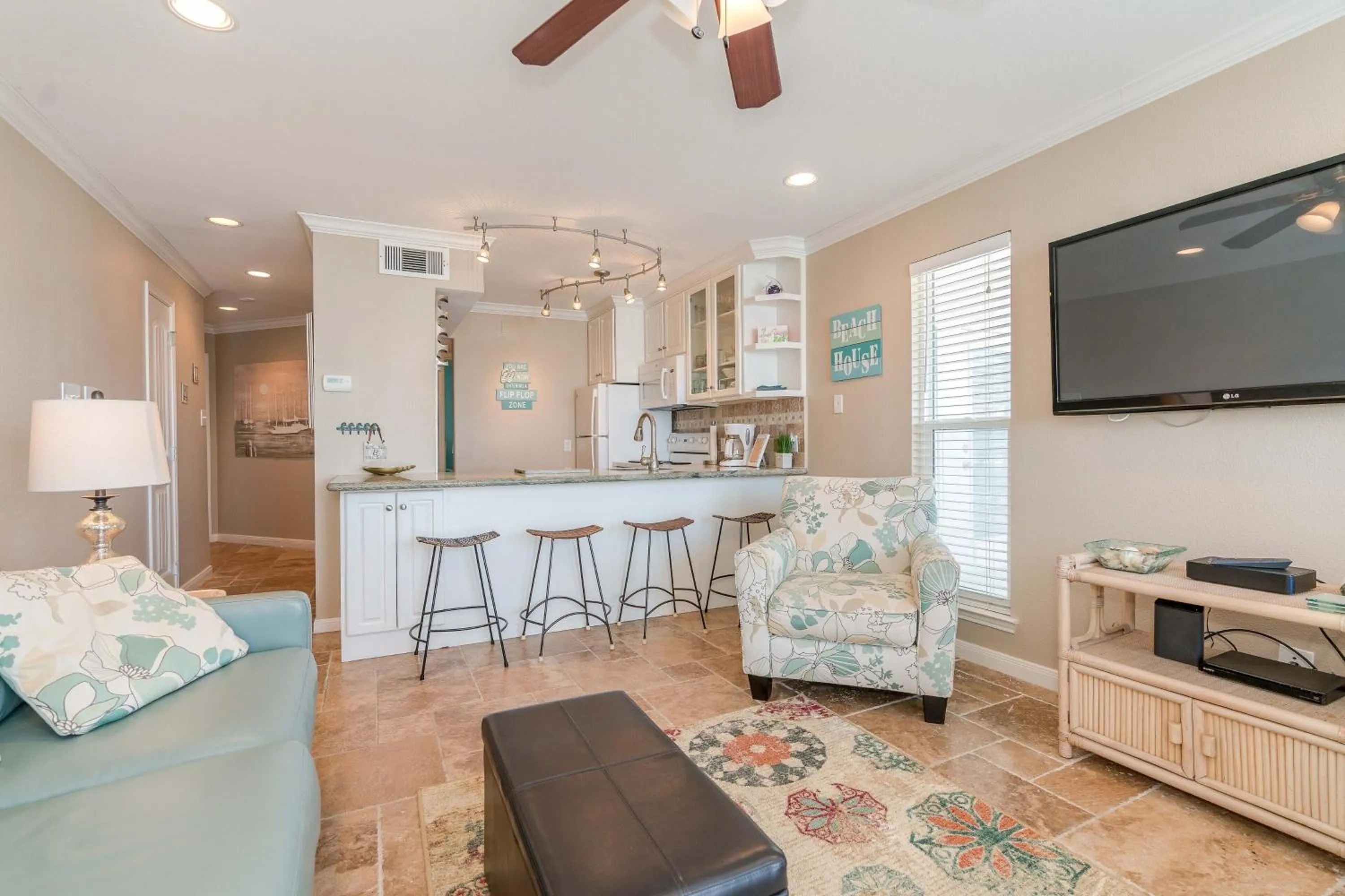 TV and multimedia in Steps to Pool and BeachAmazing Views from Two Balconies