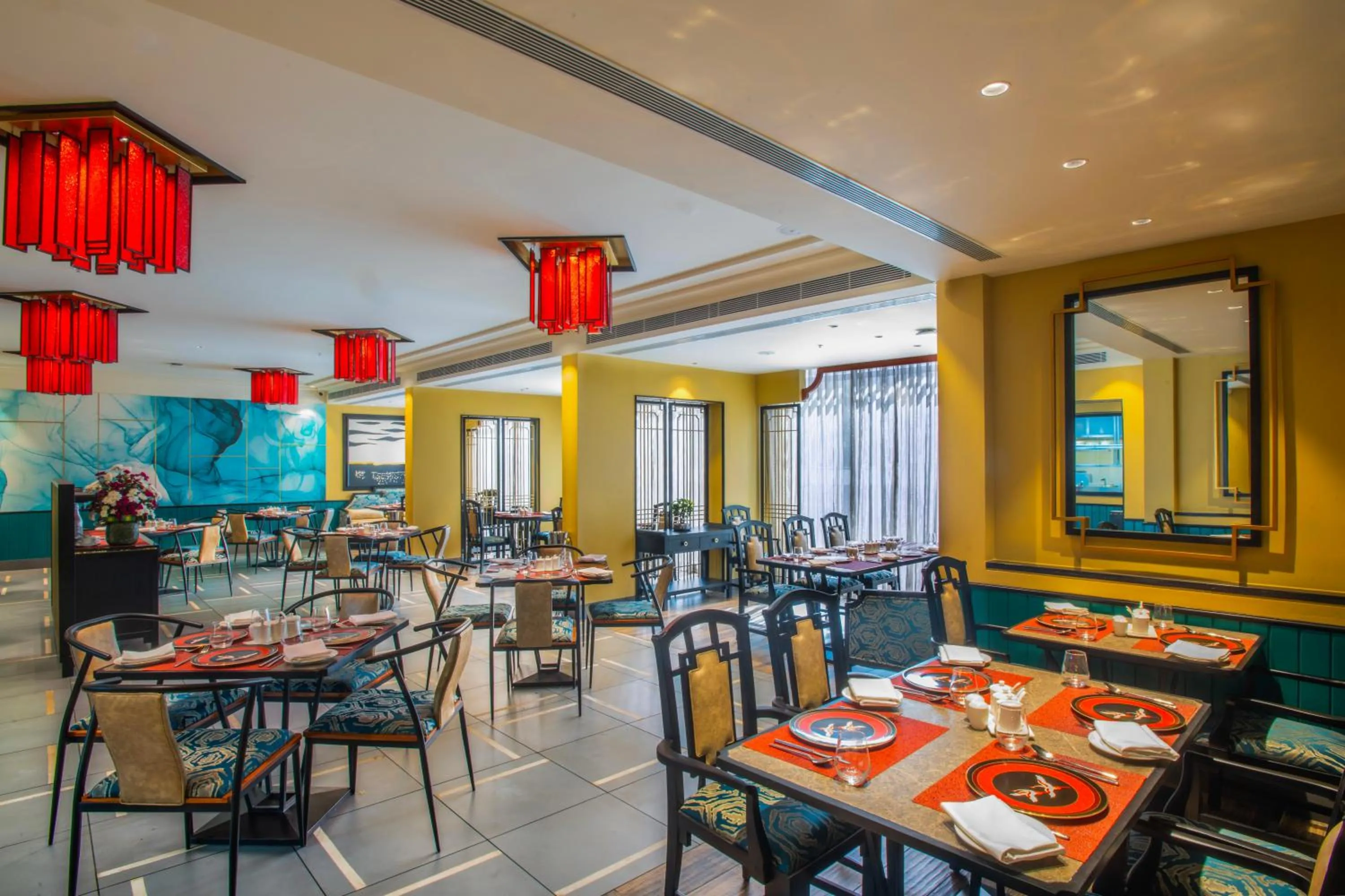 Restaurant/places to eat in Vivanta Mangalore Oldport Road - Formerly Known as Taj Manjarun