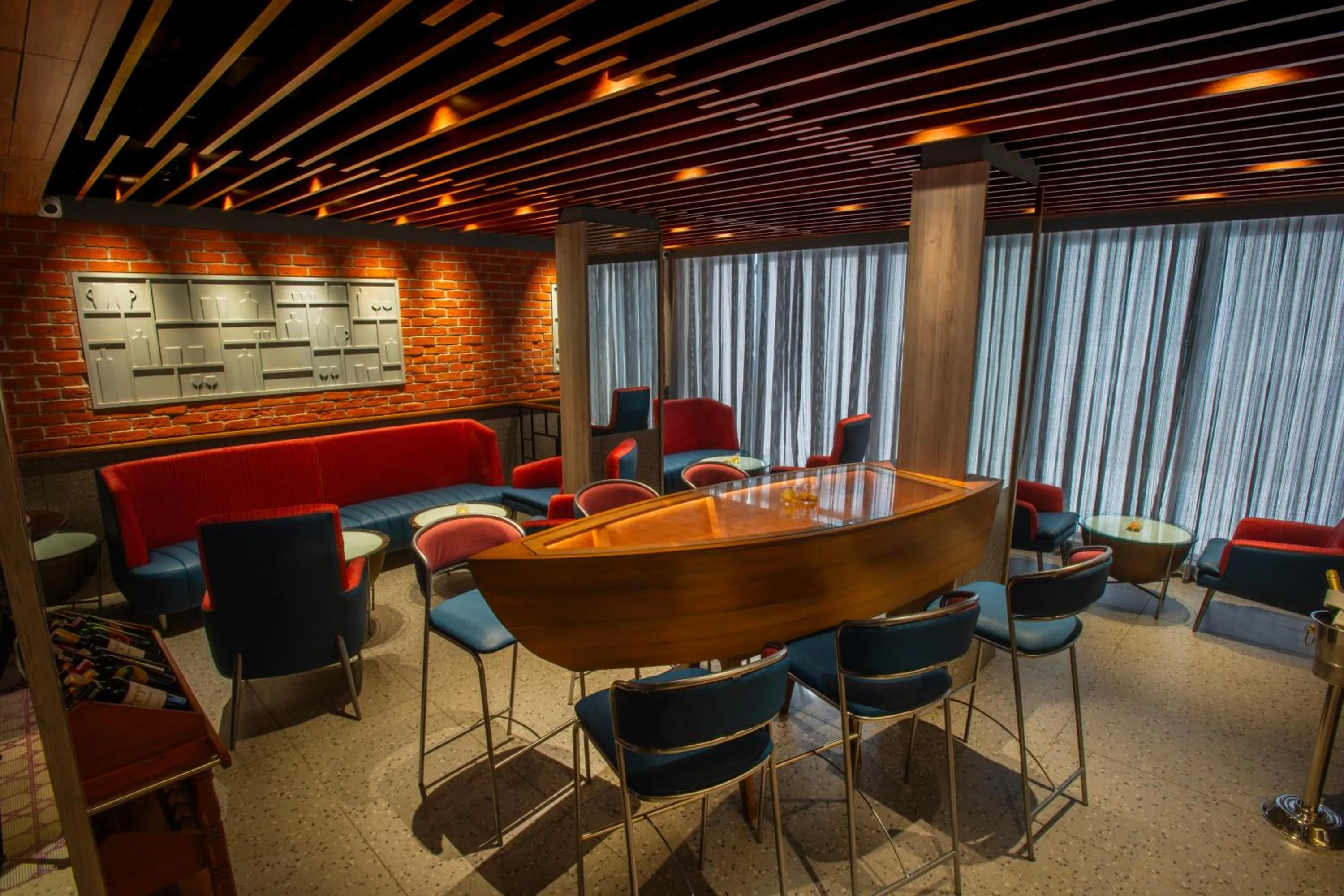 Lounge or bar in Vivanta Mangalore Oldport Road - Formerly Known as Taj Manjarun