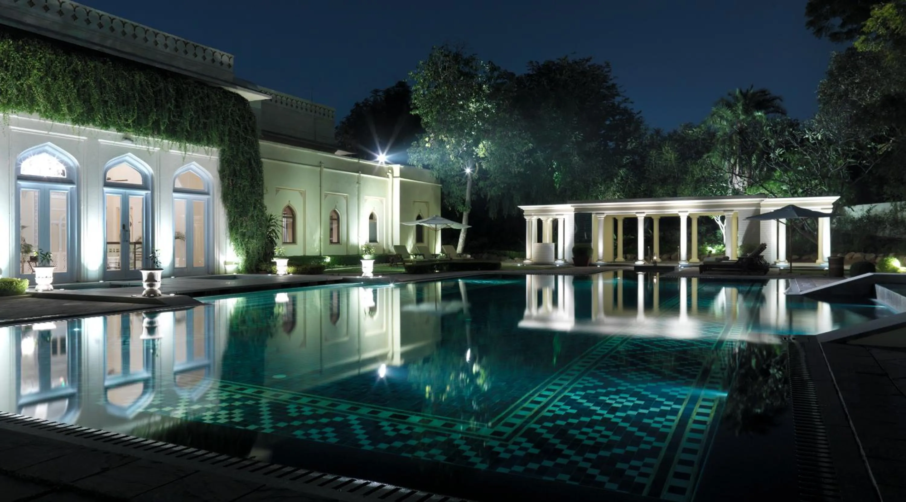 Swimming pool in Rambagh Palace