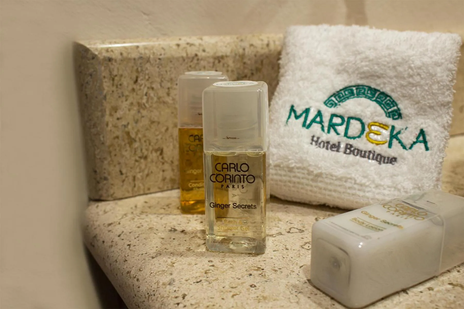 Shower in Hotel Boutique Mardeka