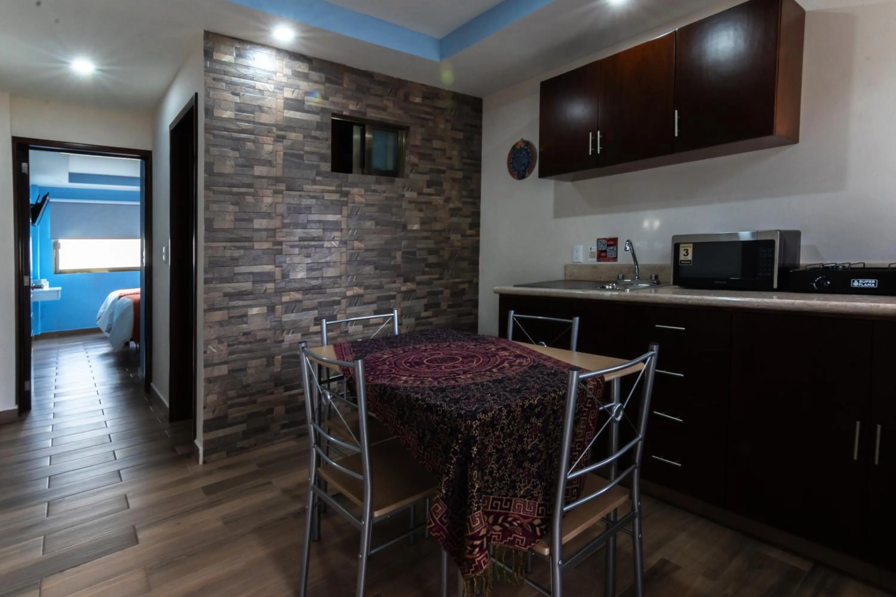 Kitchen or kitchenette in Hotel Boutique Mardeka