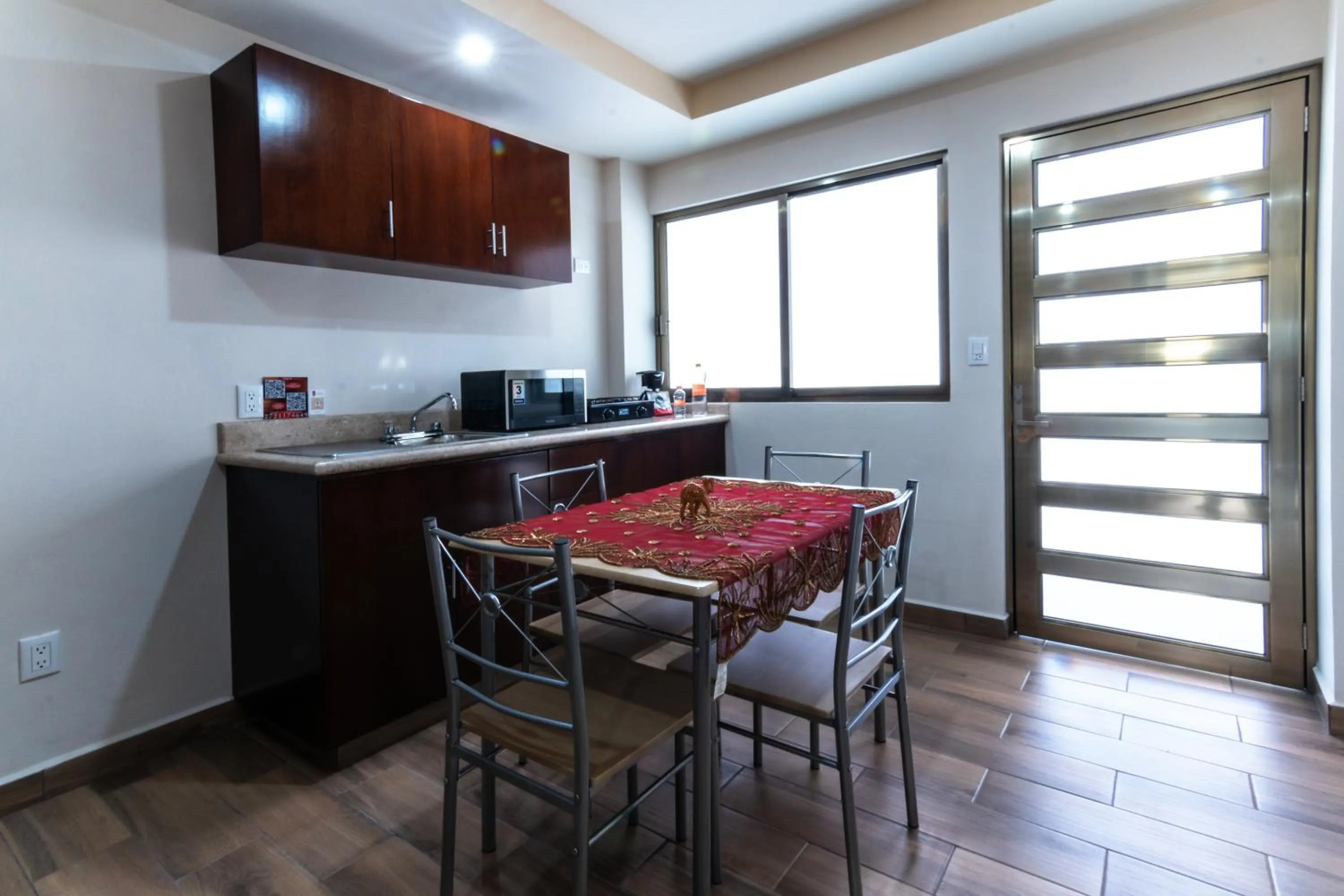 Kitchen or kitchenette in Hotel Boutique Mardeka
