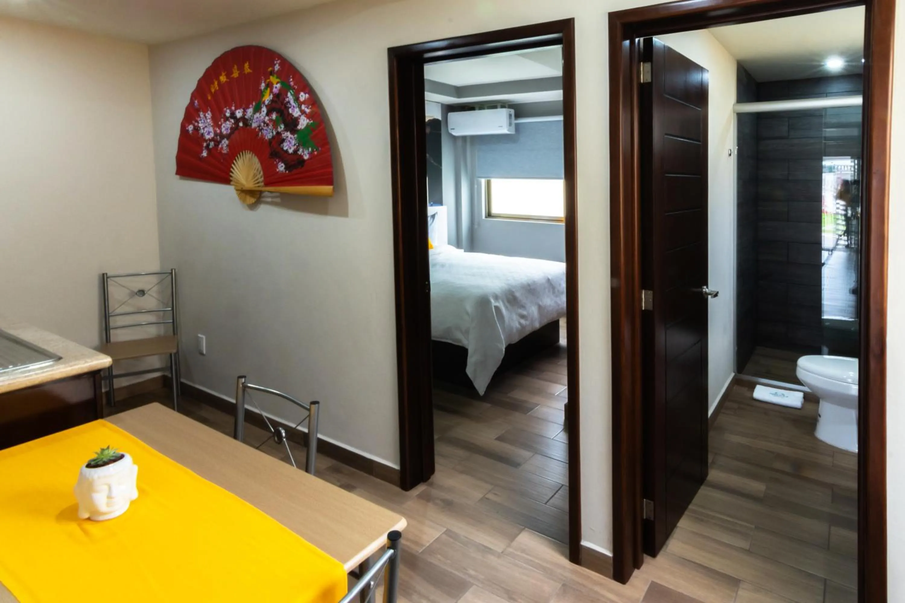 Photo of the whole room, Bed in Hotel Boutique Mardeka