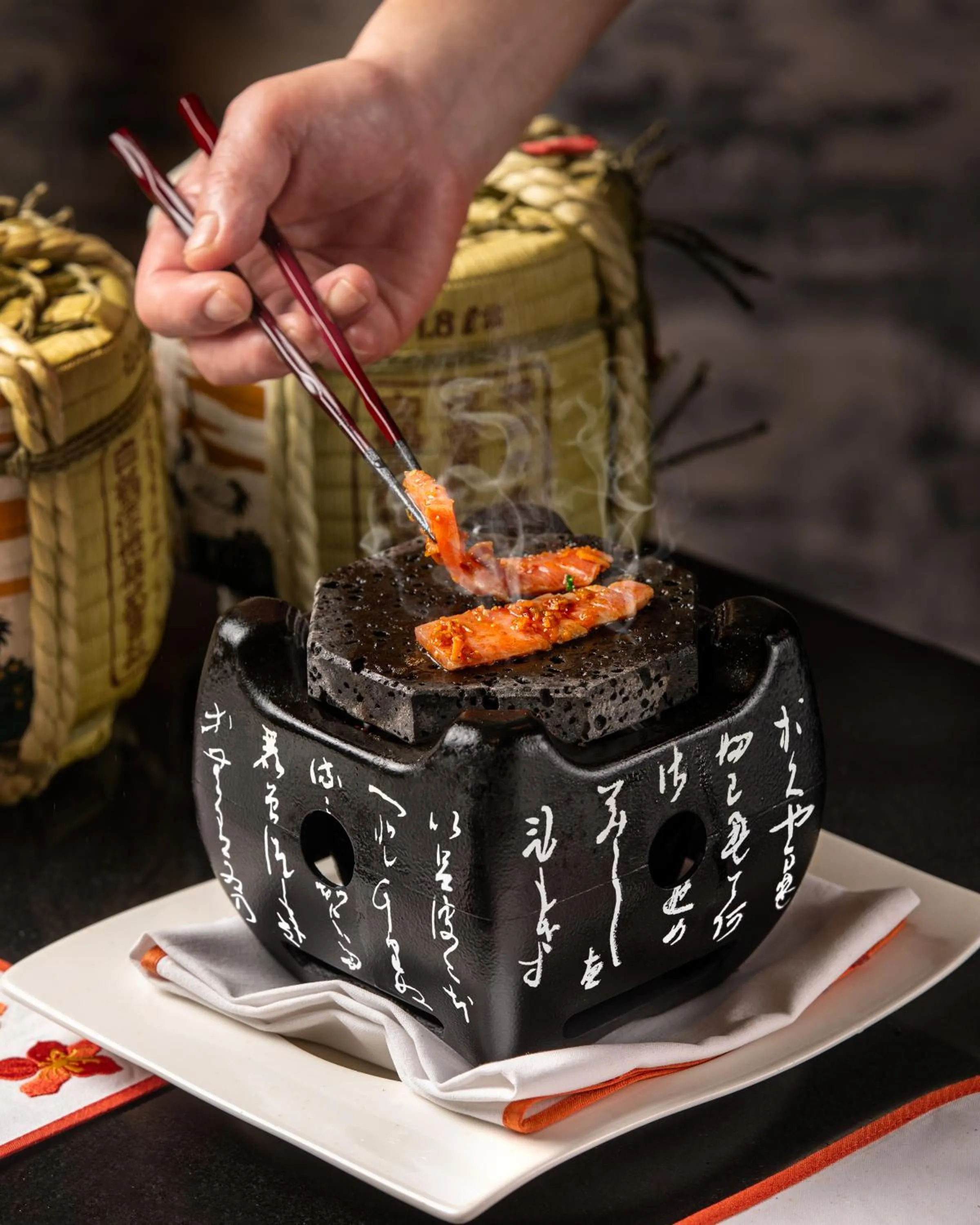 Restaurant/places to eat in The Taj Mahal Tower, Mumbai