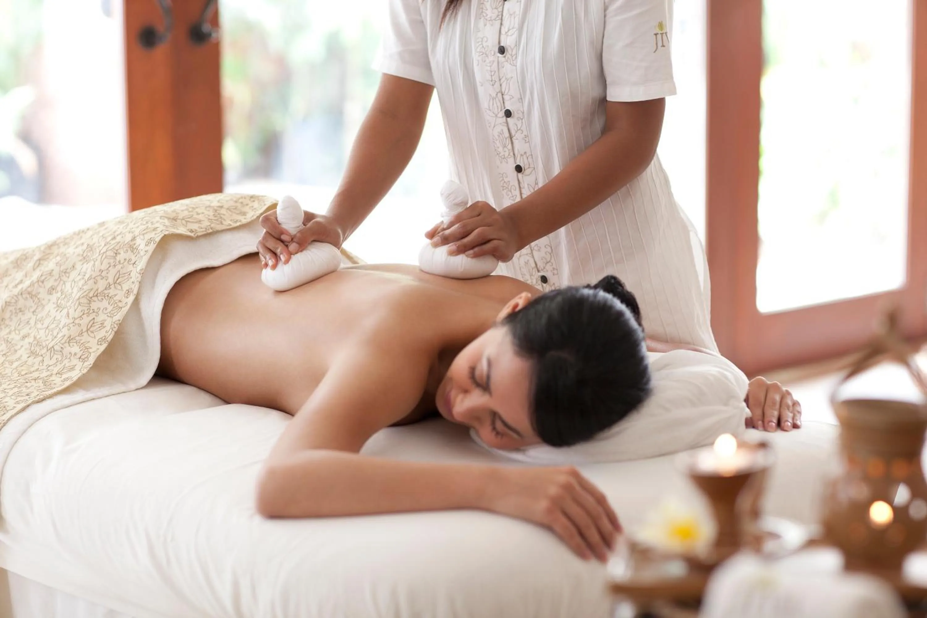 Massage in The Taj Mahal Tower, Mumbai