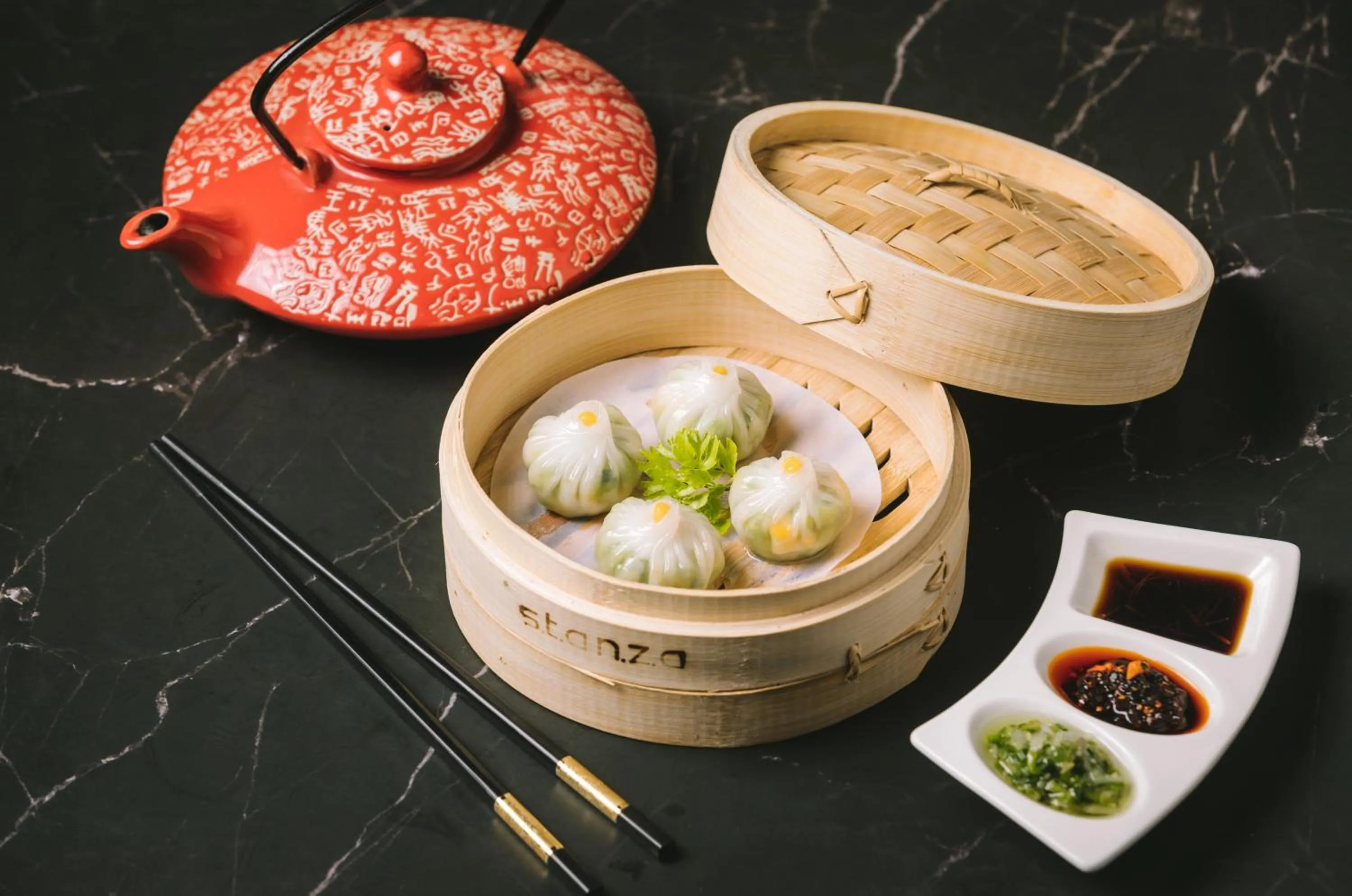 Restaurant/places to eat in The Taj Mahal Tower, Mumbai