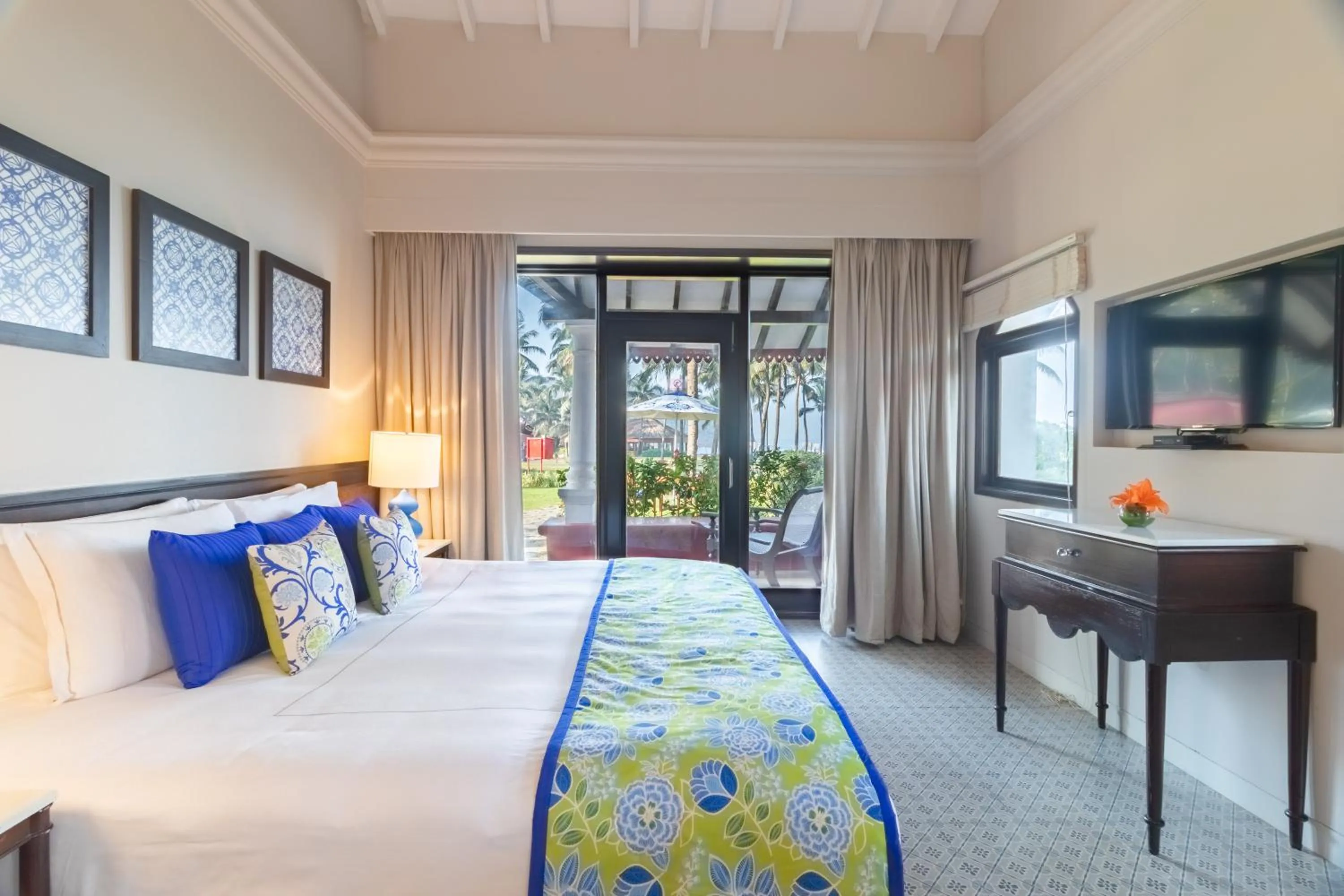 Bedroom, Bed in Taj Holiday Village Resort & Spa, Goa